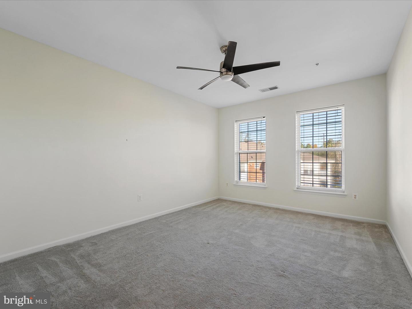 9700 ELZEY PL #UNIT 302, MANASSAS PARK, Virginia 20111, 2 Bedrooms Bedrooms, ,2 BathroomsBathrooms,Residential,For sale,9700 ELZEY PL #UNIT 302,VAMP2003380 MLS # VAMP2003380