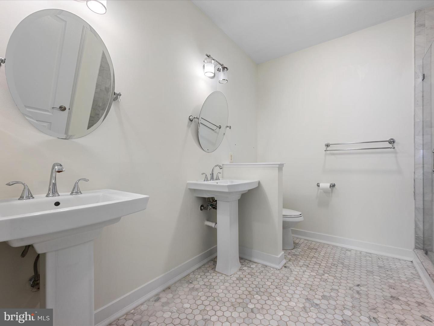 9700 ELZEY PL #UNIT 302, MANASSAS PARK, Virginia 20111, 2 Bedrooms Bedrooms, ,2 BathroomsBathrooms,Residential,For sale,9700 ELZEY PL #UNIT 302,VAMP2003380 MLS # VAMP2003380