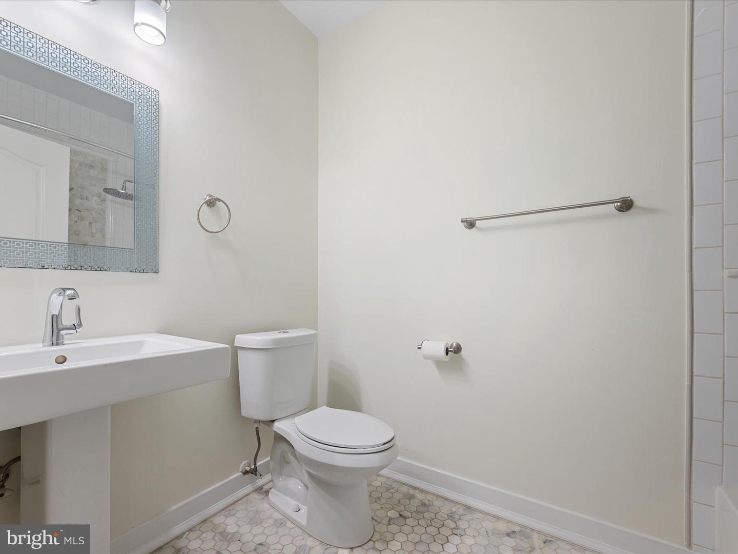9700 ELZEY PL #UNIT 302, MANASSAS PARK, Virginia 20111, 2 Bedrooms Bedrooms, ,2 BathroomsBathrooms,Residential,For sale,9700 ELZEY PL #UNIT 302,VAMP2003380 MLS # VAMP2003380
