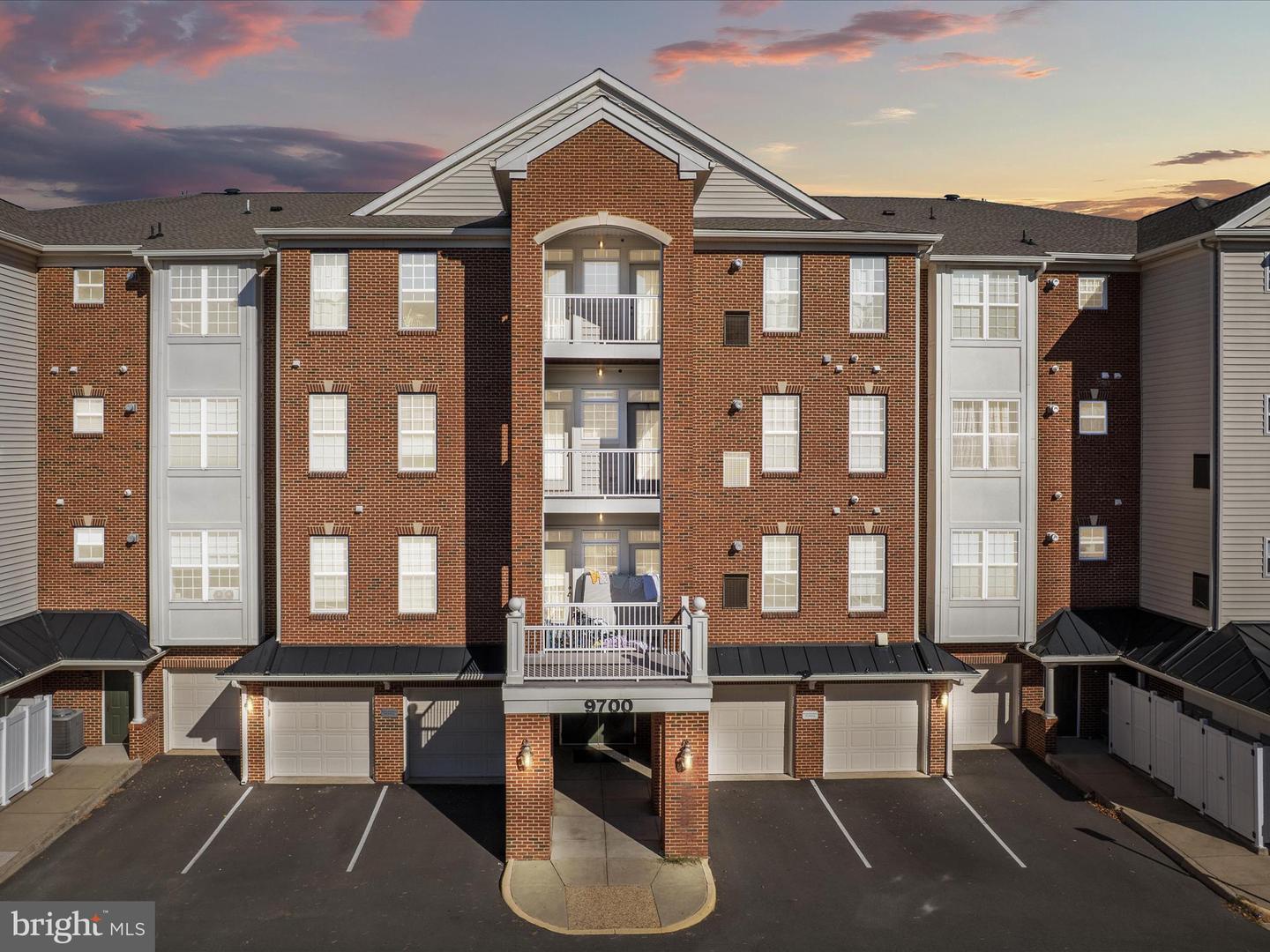 9700 ELZEY PL #UNIT 302, MANASSAS PARK, Virginia 20111, 2 Bedrooms Bedrooms, ,2 BathroomsBathrooms,Residential,For sale,9700 ELZEY PL #UNIT 302,VAMP2003380 MLS # VAMP2003380
