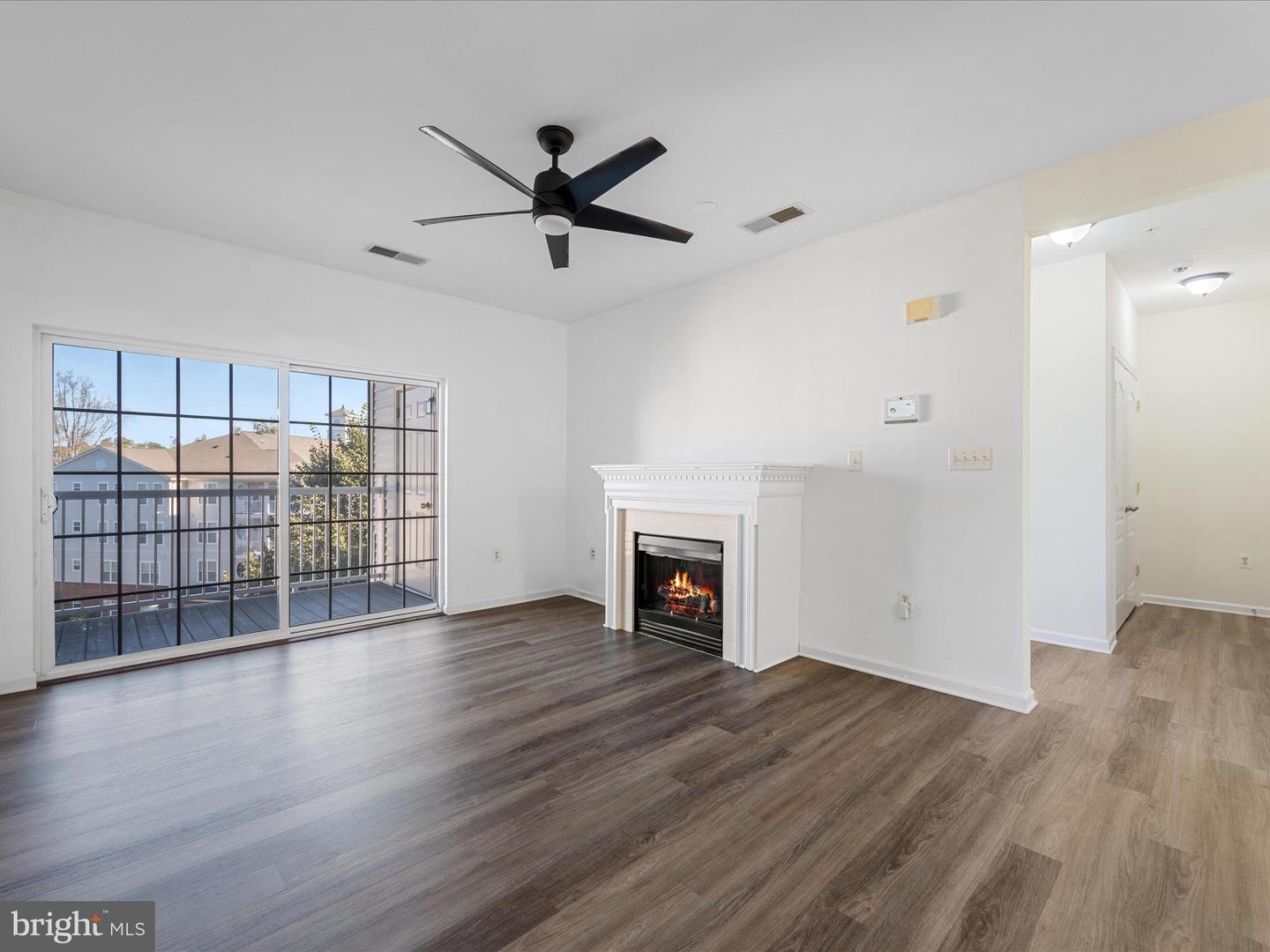9700 ELZEY PL #UNIT 302, MANASSAS PARK, Virginia 20111, 2 Bedrooms Bedrooms, ,2 BathroomsBathrooms,Residential,For sale,9700 ELZEY PL #UNIT 302,VAMP2003380 MLS # VAMP2003380