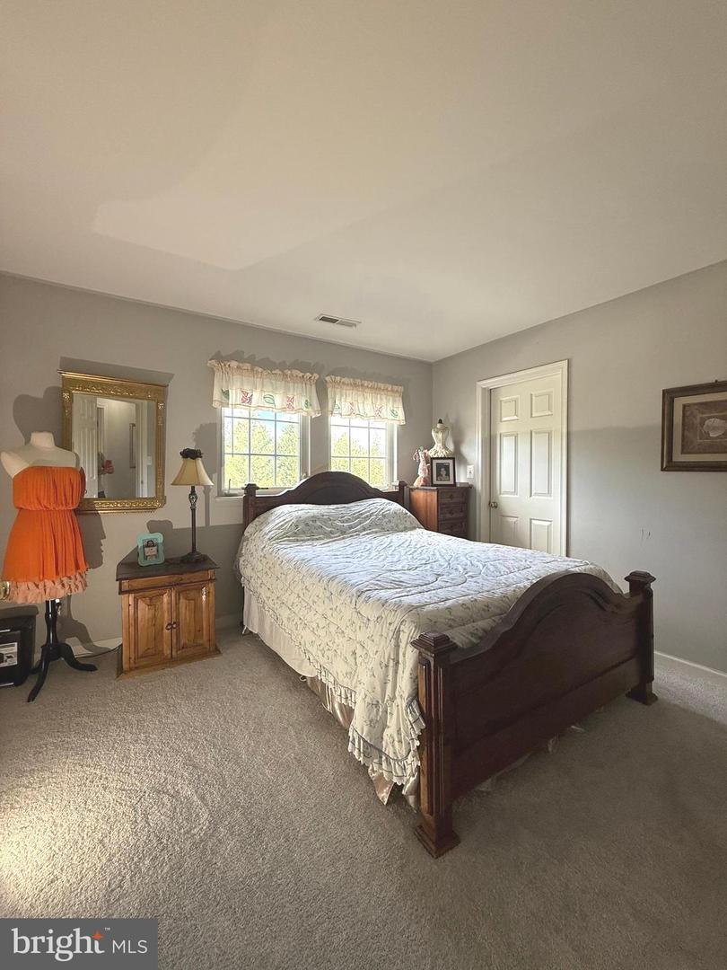 10240 INCHBERRY CT, BRISTOW, Virginia 20136, 4 Bedrooms Bedrooms, ,4 BathroomsBathrooms,Residential,For sale,10240 INCHBERRY CT,VAPW2105878 MLS # VAPW2105878