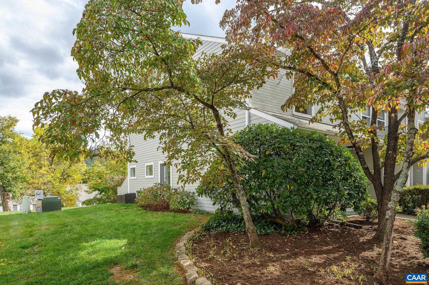 1270 MAPLE VIEW DR, CHARLOTTESVILLE, Virginia 22902, 2 Bedrooms Bedrooms, ,1 BathroomBathrooms,Residential,For sale,1270 MAPLE VIEW DR,669938 MLS # 669938