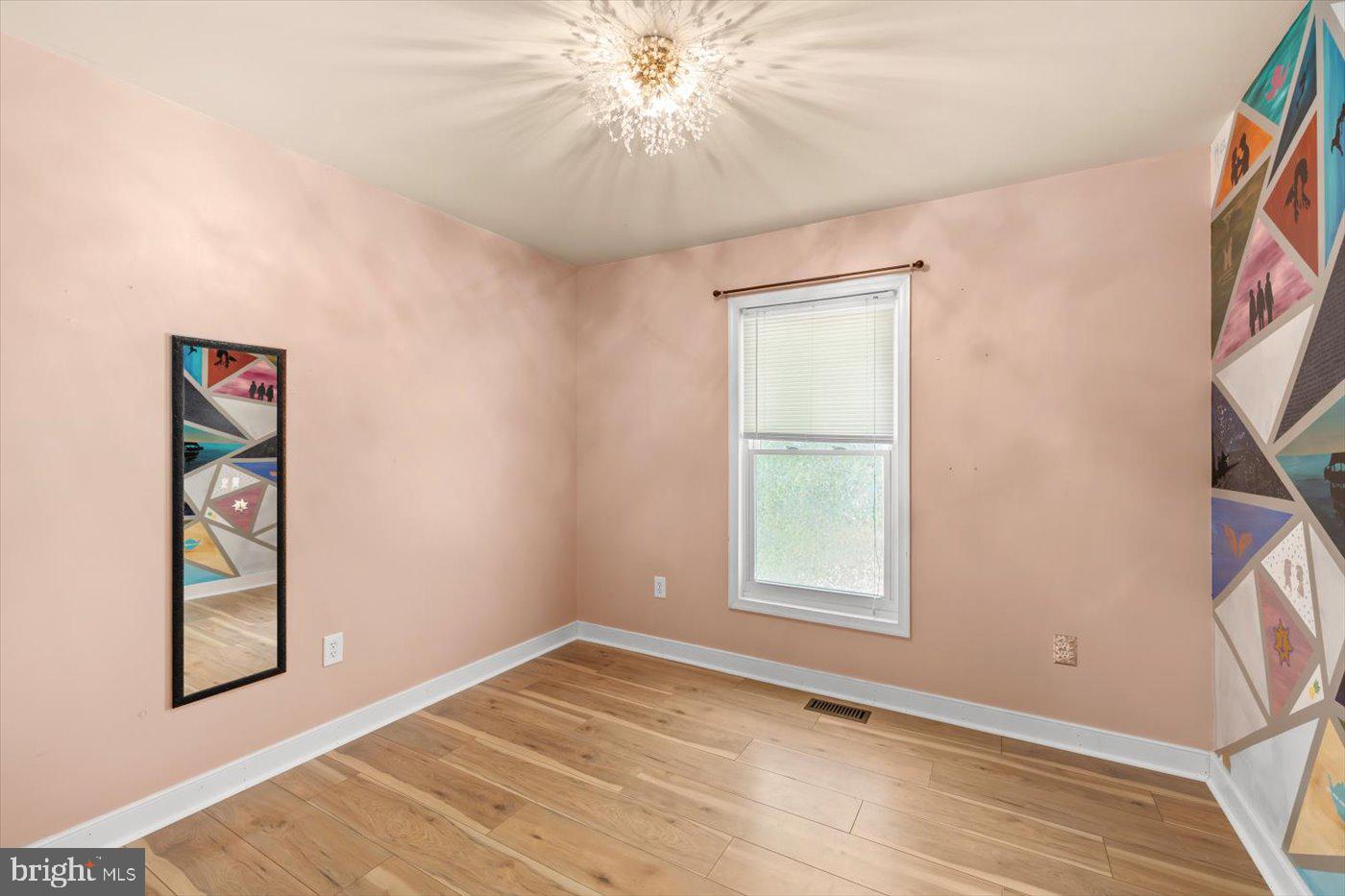 975 SWAN LN, RUTHER GLEN, Virginia 22546, 4 Bedrooms Bedrooms, ,2 BathroomsBathrooms,Residential,For sale,975 SWAN LN,VACV2008976 MLS # VACV2008976