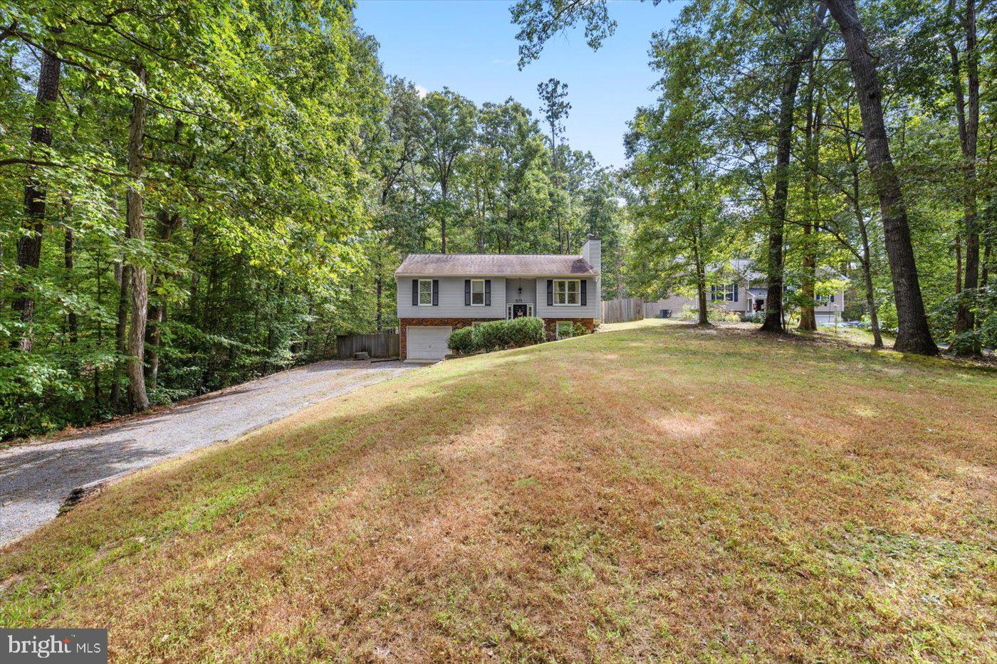 975 SWAN LN, RUTHER GLEN, Virginia 22546, 4 Bedrooms Bedrooms, ,2 BathroomsBathrooms,Residential,For sale,975 SWAN LN,VACV2008976 MLS # VACV2008976