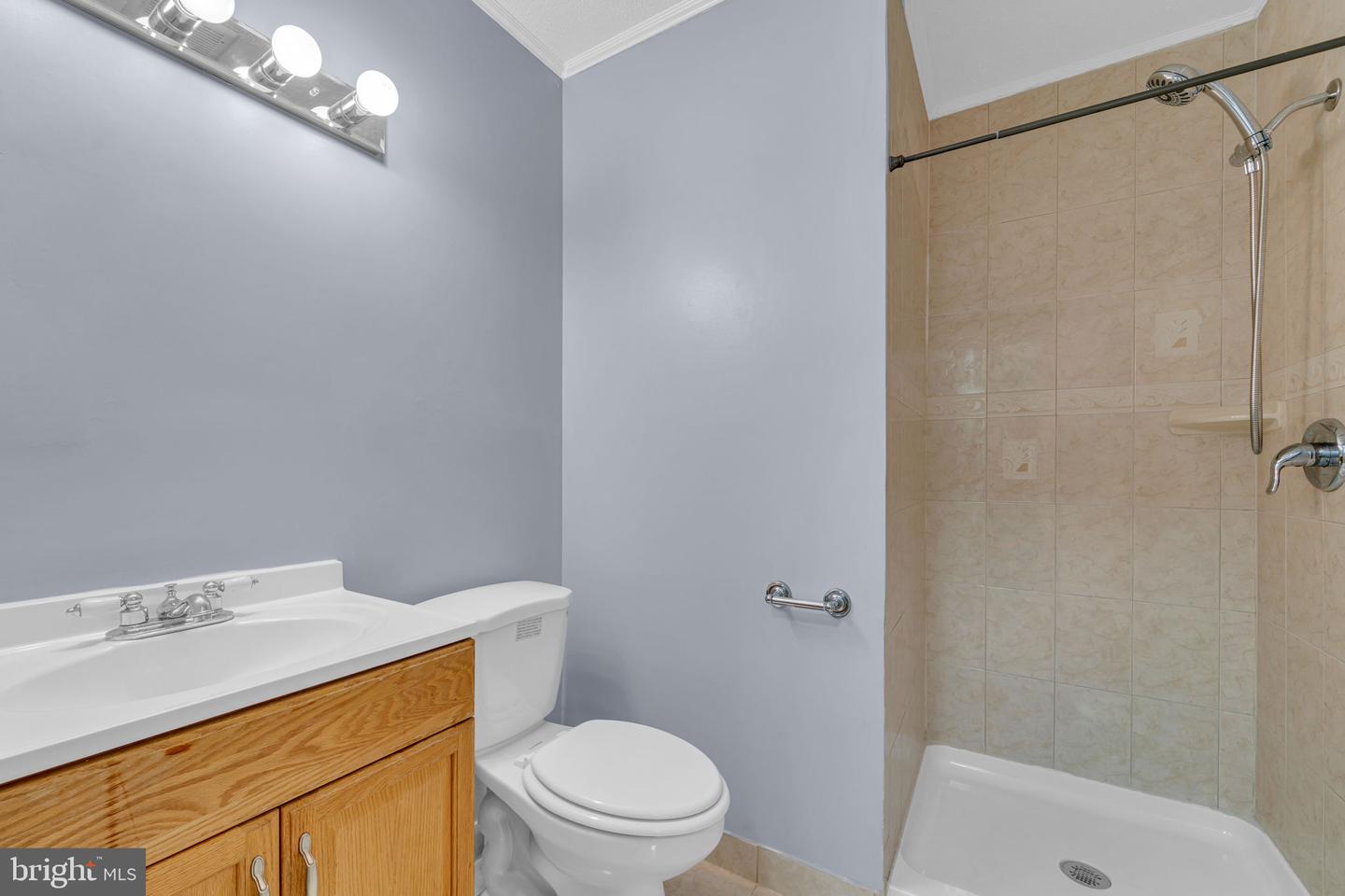 13115 VINEYARD WAY, WOODBRIDGE, Virginia 22191, 4 Bedrooms Bedrooms, ,3 BathroomsBathrooms,Residential,For sale,13115 VINEYARD WAY,VAPW2105840 MLS # VAPW2105840