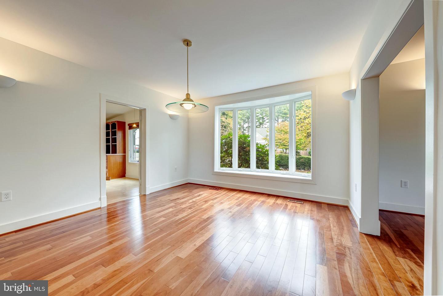 35551 SASSAFRAS DR, ROUND HILL, Virginia 20141, 3 Bedrooms Bedrooms, ,2 BathroomsBathrooms,Residential,For sale,35551 SASSAFRAS DR,VALO2108758 MLS # VALO2108758