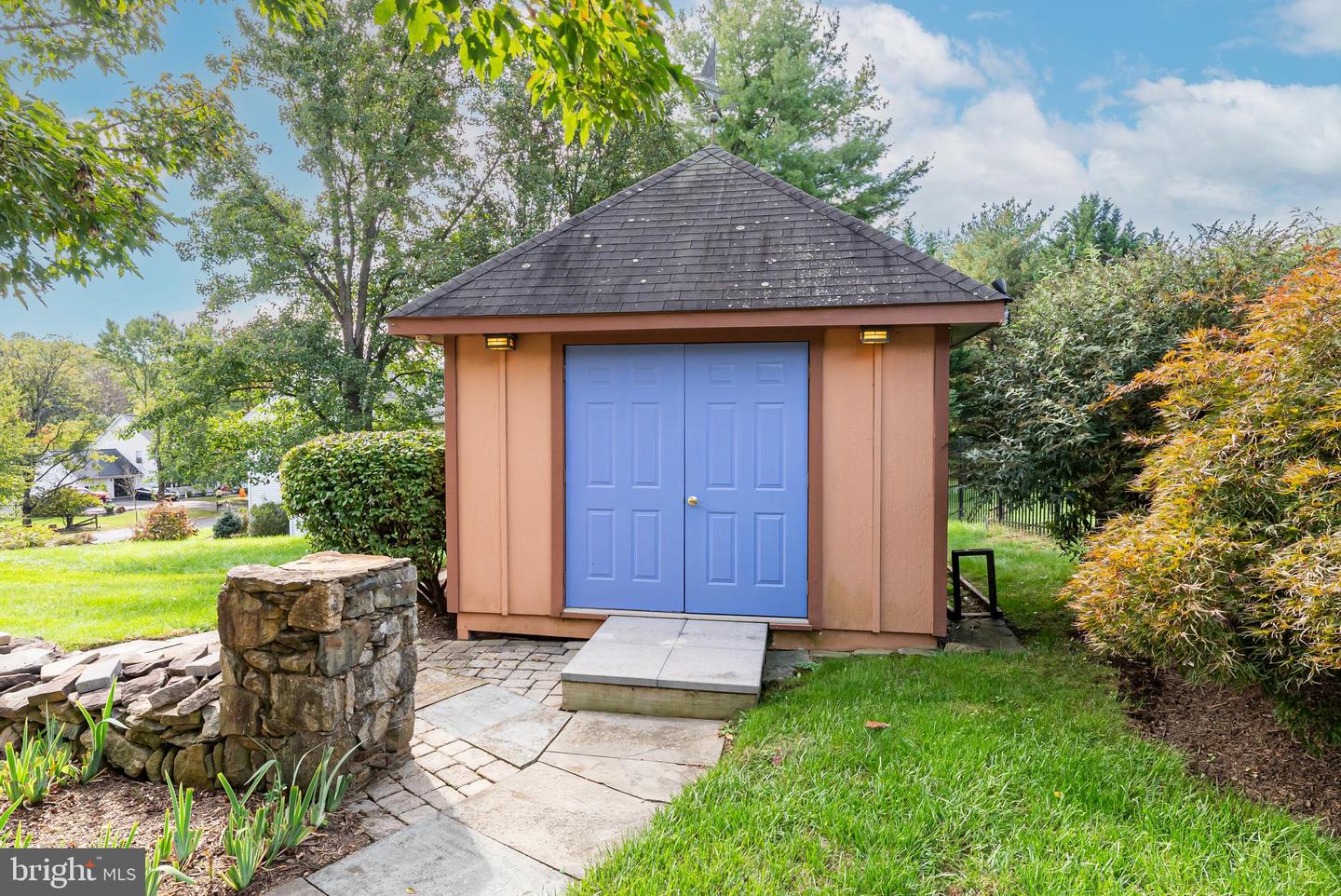 35551 SASSAFRAS DR, ROUND HILL, Virginia 20141, 3 Bedrooms Bedrooms, ,2 BathroomsBathrooms,Residential,For sale,35551 SASSAFRAS DR,VALO2108758 MLS # VALO2108758