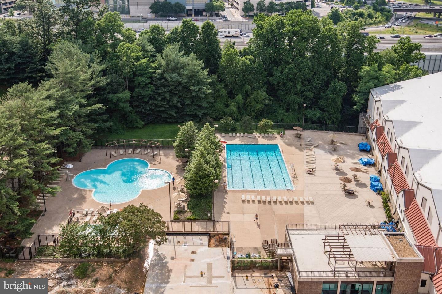 1800 OLD MEADOW RD #1415, MCLEAN, Virginia 22102, 1 Bedroom Bedrooms, ,1 BathroomBathrooms,Residential,For sale,1800 OLD MEADOW RD #1415,VAFX2274026 MLS # VAFX2274026