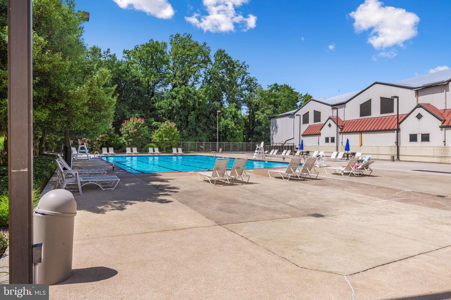 1800 OLD MEADOW RD #1415, MCLEAN, Virginia 22102, 1 Bedroom Bedrooms, ,1 BathroomBathrooms,Residential,For sale,1800 OLD MEADOW RD #1415,VAFX2274026 MLS # VAFX2274026