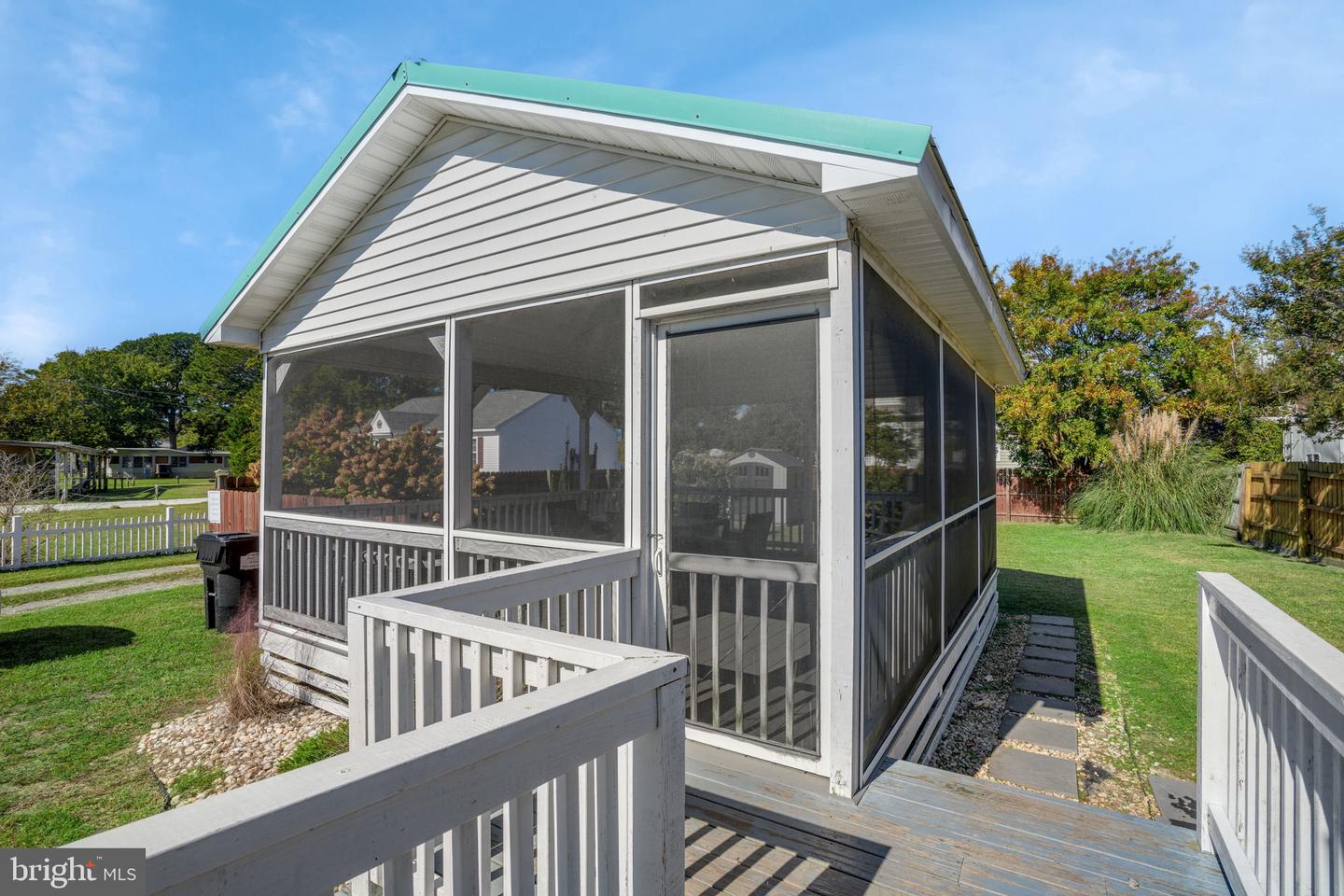 3189 RIDGE RD, CHINCOTEAGUE ISLAND, Virginia 23336, 2 Bedrooms Bedrooms, ,1 BathroomBathrooms,Residential,For sale,3189 RIDGE RD,VAAC2002306 MLS # VAAC2002306