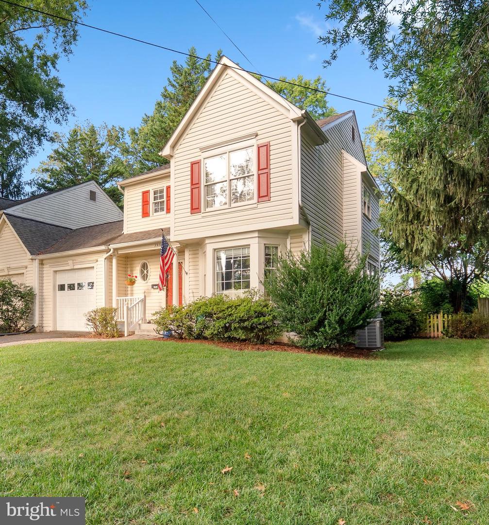 3920 OAK ST, FAIRFAX, Virginia 22030, 3 Bedrooms Bedrooms, ,3 BathroomsBathrooms,Residential,For sale,3920 OAK ST,VAFC2007178 MLS # VAFC2007178