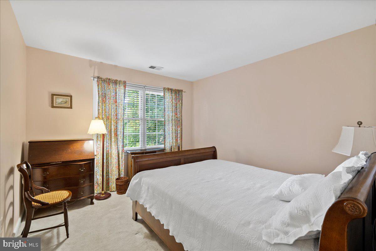 3920 OAK ST, FAIRFAX, Virginia 22030, 3 Bedrooms Bedrooms, ,3 BathroomsBathrooms,Residential,For sale,3920 OAK ST,VAFC2007178 MLS # VAFC2007178