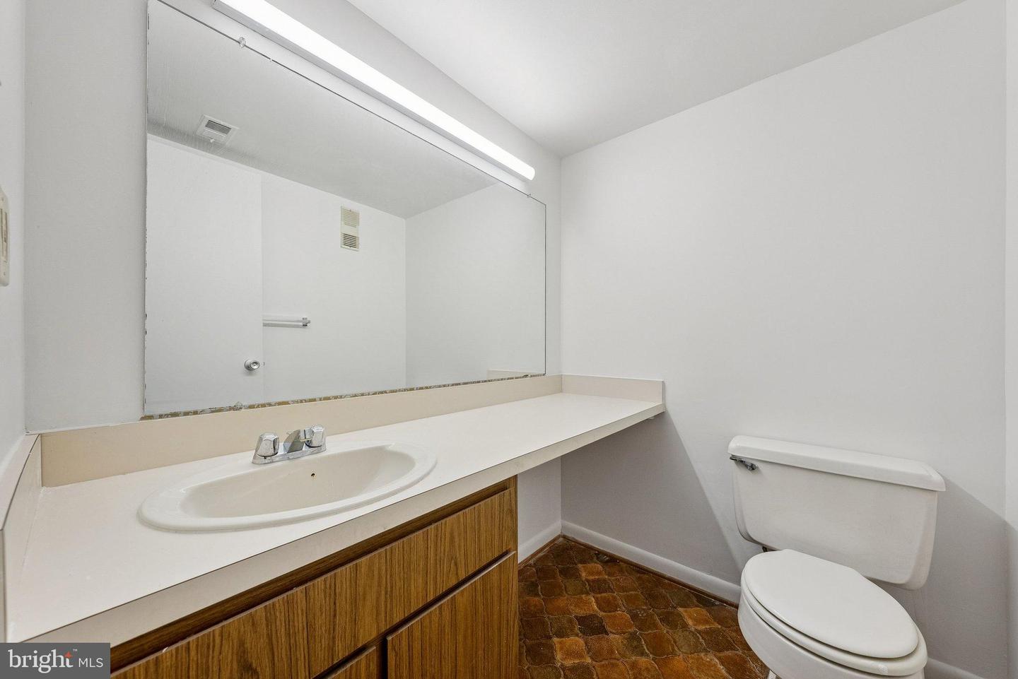 2015 WETHERSFIELD CT, RESTON, Virginia 20191, 3 Bedrooms Bedrooms, 6 Rooms Rooms,2 BathroomsBathrooms,Residential,For sale,2015 WETHERSFIELD CT,VAFX2274084 MLS # VAFX2274084