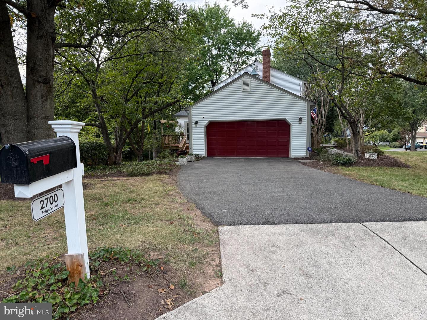2700 REIGN ST, HERNDON, Virginia 20171, 5 Bedrooms Bedrooms, 20 Rooms Rooms,2 BathroomsBathrooms,Residential,For sale,2700 REIGN ST,VAFX2274110 MLS # VAFX2274110