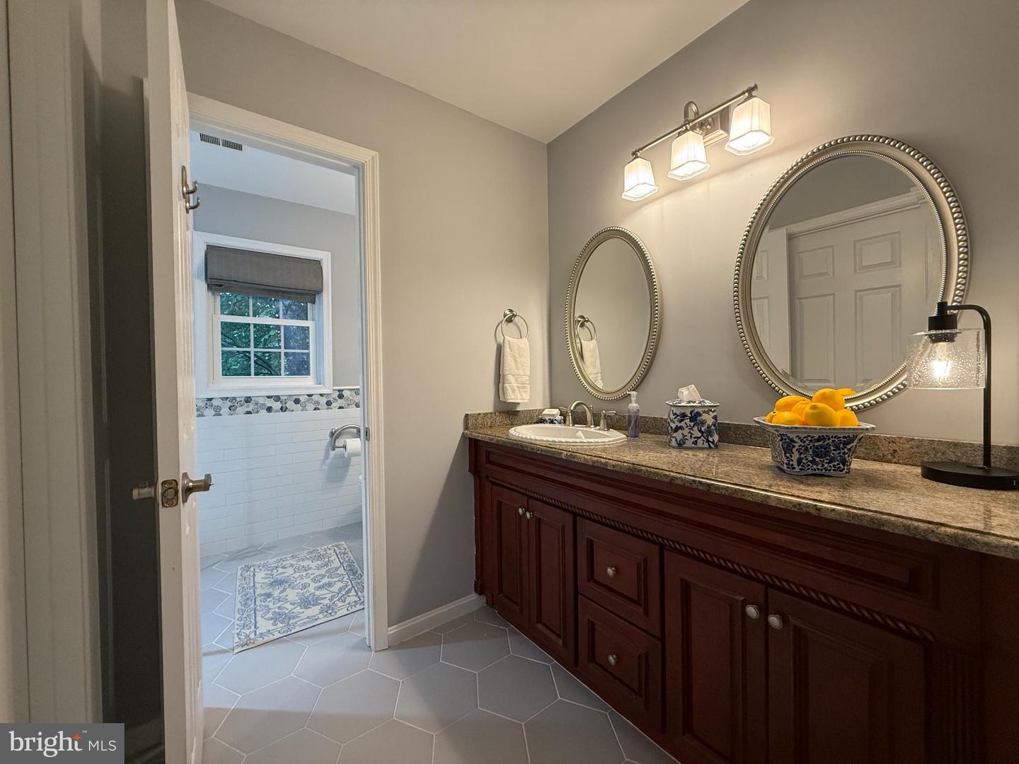 2700 REIGN ST, HERNDON, Virginia 20171, 5 Bedrooms Bedrooms, 20 Rooms Rooms,2 BathroomsBathrooms,Residential,For sale,2700 REIGN ST,VAFX2274110 MLS # VAFX2274110