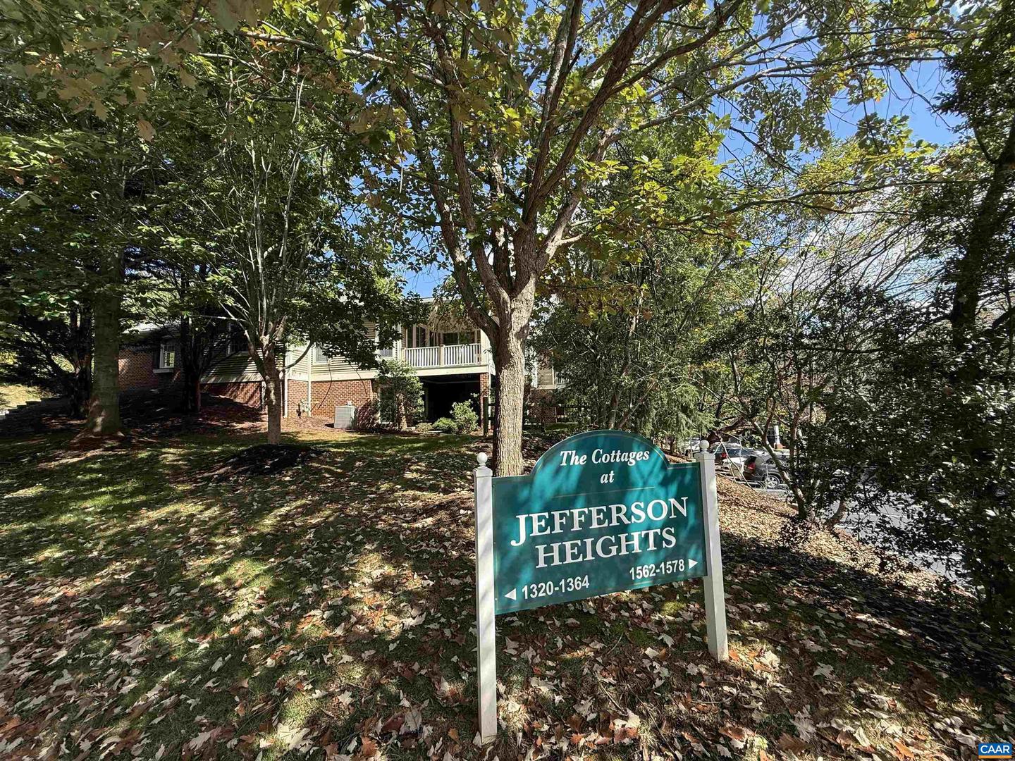 1320 PANTOPS COTTAGE CT, CHARLOTTESVILLE, Virginia 22911, 3 Bedrooms Bedrooms, ,2 BathroomsBathrooms,Residential,For sale,1320 PANTOPS COTTAGE CT,669955 MLS # 669955