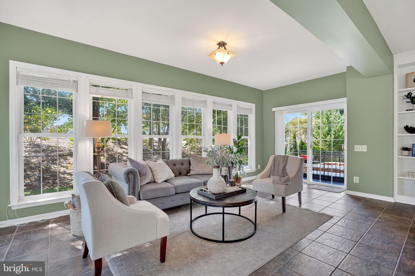 8157 AMERICAN HOLLY RD, LORTON, Virginia 22079, 4 Bedrooms Bedrooms, ,4 BathroomsBathrooms,Residential,For sale,8157 AMERICAN HOLLY RD,VAFX2274128 MLS # VAFX2274128
