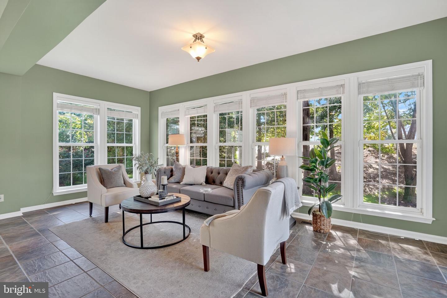 8157 AMERICAN HOLLY RD, LORTON, Virginia 22079, 4 Bedrooms Bedrooms, ,4 BathroomsBathrooms,Residential,For sale,8157 AMERICAN HOLLY RD,VAFX2274128 MLS # VAFX2274128
