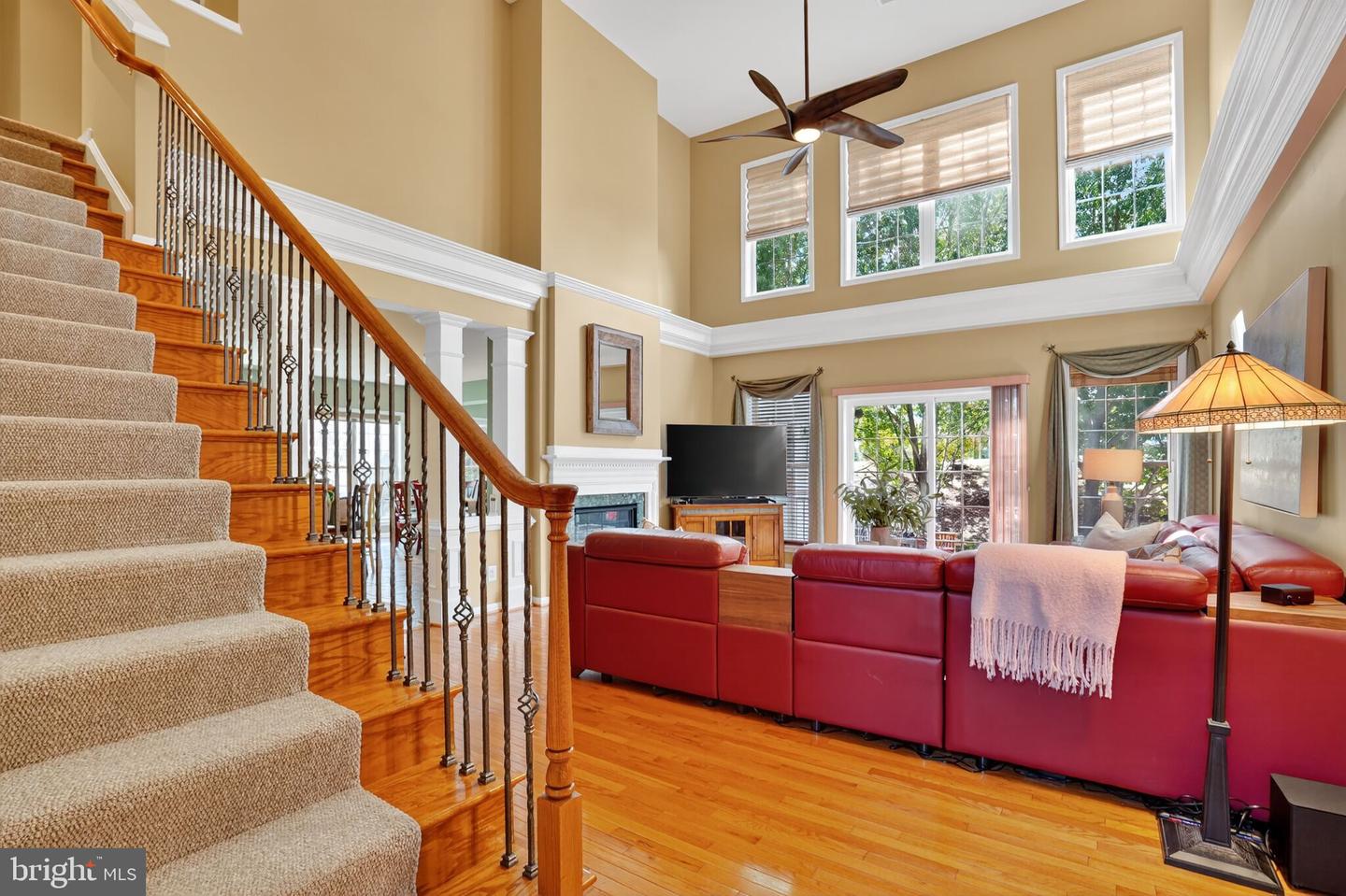 8157 AMERICAN HOLLY RD, LORTON, Virginia 22079, 4 Bedrooms Bedrooms, ,4 BathroomsBathrooms,Residential,For sale,8157 AMERICAN HOLLY RD,VAFX2274128 MLS # VAFX2274128