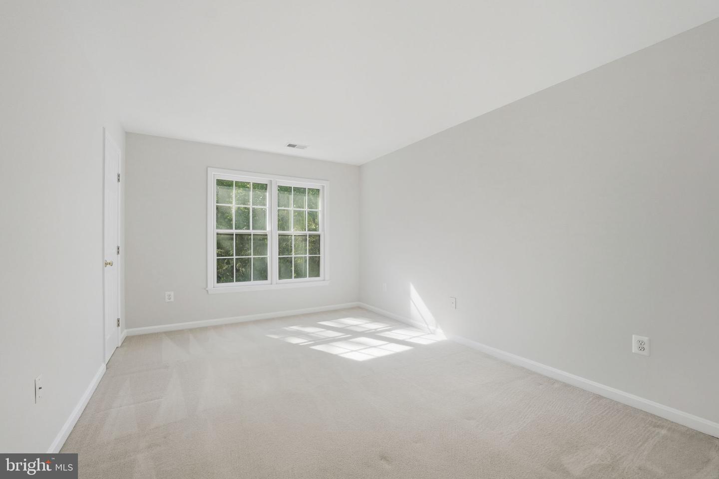 21507 TITHABLES CIR, BROADLANDS, Virginia 20148, 5 Bedrooms Bedrooms, ,3 BathroomsBathrooms,Residential,For sale,21507 TITHABLES CIR,VALO2108816 MLS # VALO2108816