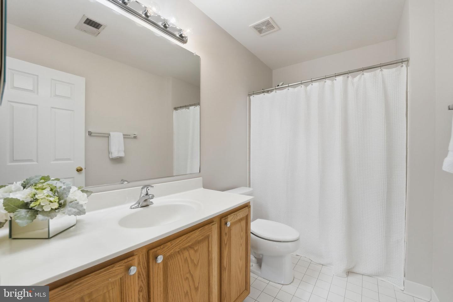 21507 TITHABLES CIR, BROADLANDS, Virginia 20148, 5 Bedrooms Bedrooms, ,3 BathroomsBathrooms,Residential,For sale,21507 TITHABLES CIR,VALO2108816 MLS # VALO2108816