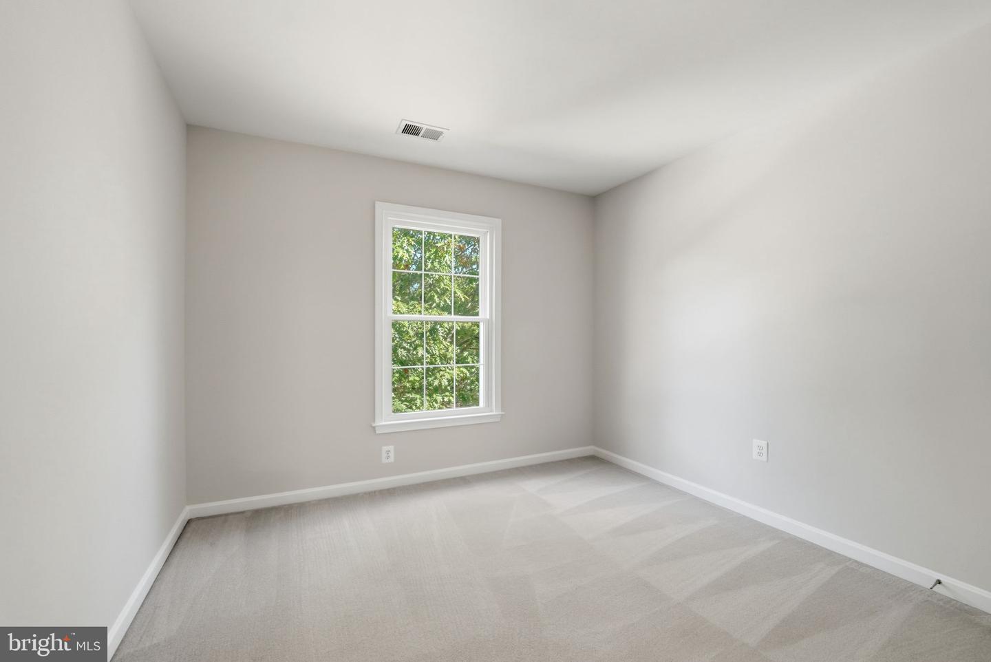 21507 TITHABLES CIR, BROADLANDS, Virginia 20148, 5 Bedrooms Bedrooms, ,3 BathroomsBathrooms,Residential,For sale,21507 TITHABLES CIR,VALO2108816 MLS # VALO2108816