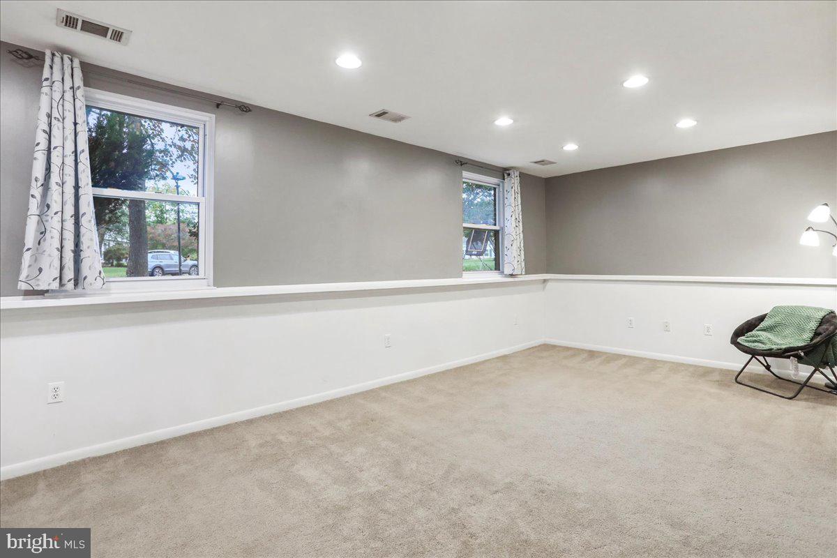 2653 FANIEUL HALL CT, HERNDON, Virginia 20171, 3 Bedrooms Bedrooms, ,2 BathroomsBathrooms,Residential,For sale,2653 FANIEUL HALL CT,VAFX2274156 MLS # VAFX2274156