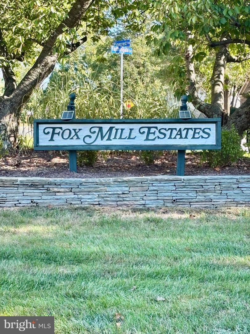 2653 FANIEUL HALL CT, HERNDON, Virginia 20171, 3 Bedrooms Bedrooms, ,2 BathroomsBathrooms,Residential,For sale,2653 FANIEUL HALL CT,VAFX2274156 MLS # VAFX2274156