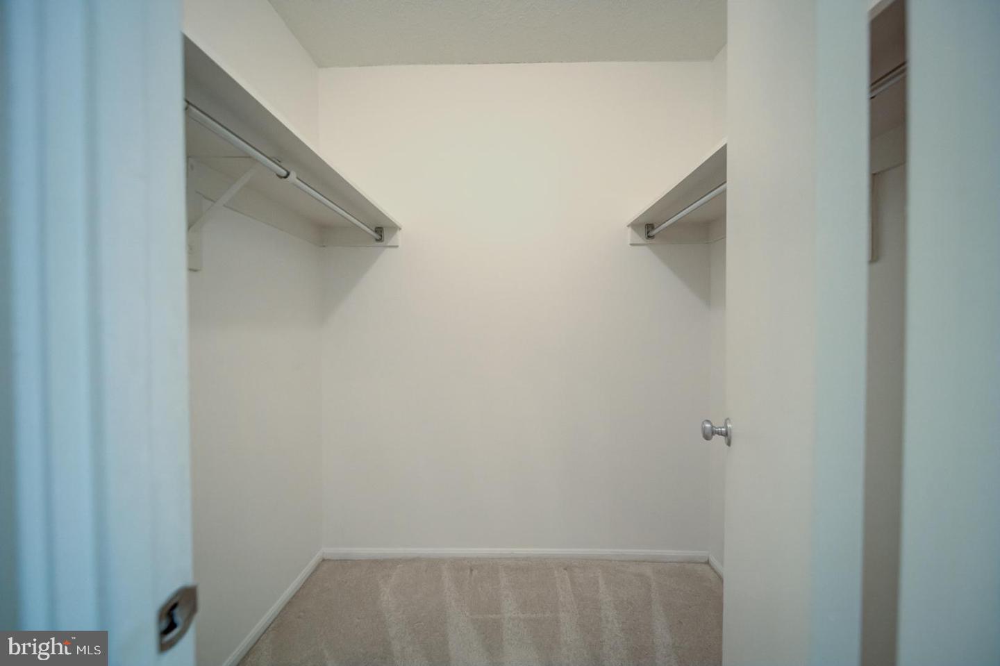 8380 GREENSBORO DR #319, MCLEAN, Virginia 22102, 2 Bedrooms Bedrooms, ,2 BathroomsBathrooms,Residential,For sale,8380 GREENSBORO DR #319,VAFX2274176 MLS # VAFX2274176