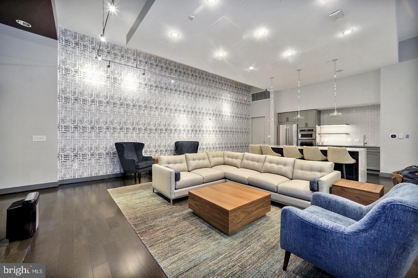 1025 1ST ST SE #713, WASHINGTON, District Of Columbia 20003, 2 Bedrooms Bedrooms, 5 Rooms Rooms,2 BathroomsBathrooms,Residential,For sale,1025 1ST ST SE #713,DCDC2226920 MLS # DCDC2226920