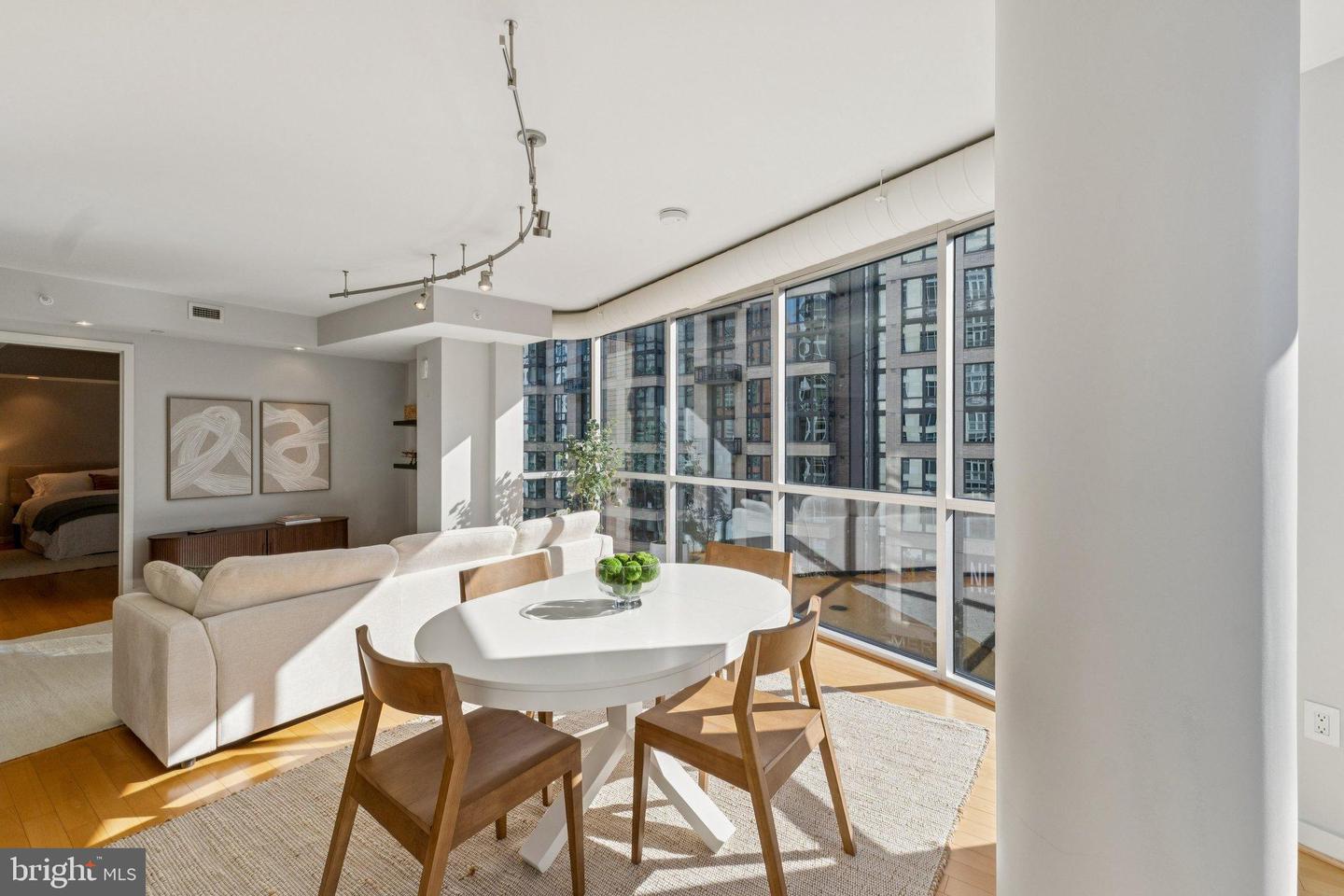1025 1ST ST SE #713, WASHINGTON, District Of Columbia 20003, 2 Bedrooms Bedrooms, 5 Rooms Rooms,2 BathroomsBathrooms,Residential,For sale,1025 1ST ST SE #713,DCDC2226920 MLS # DCDC2226920