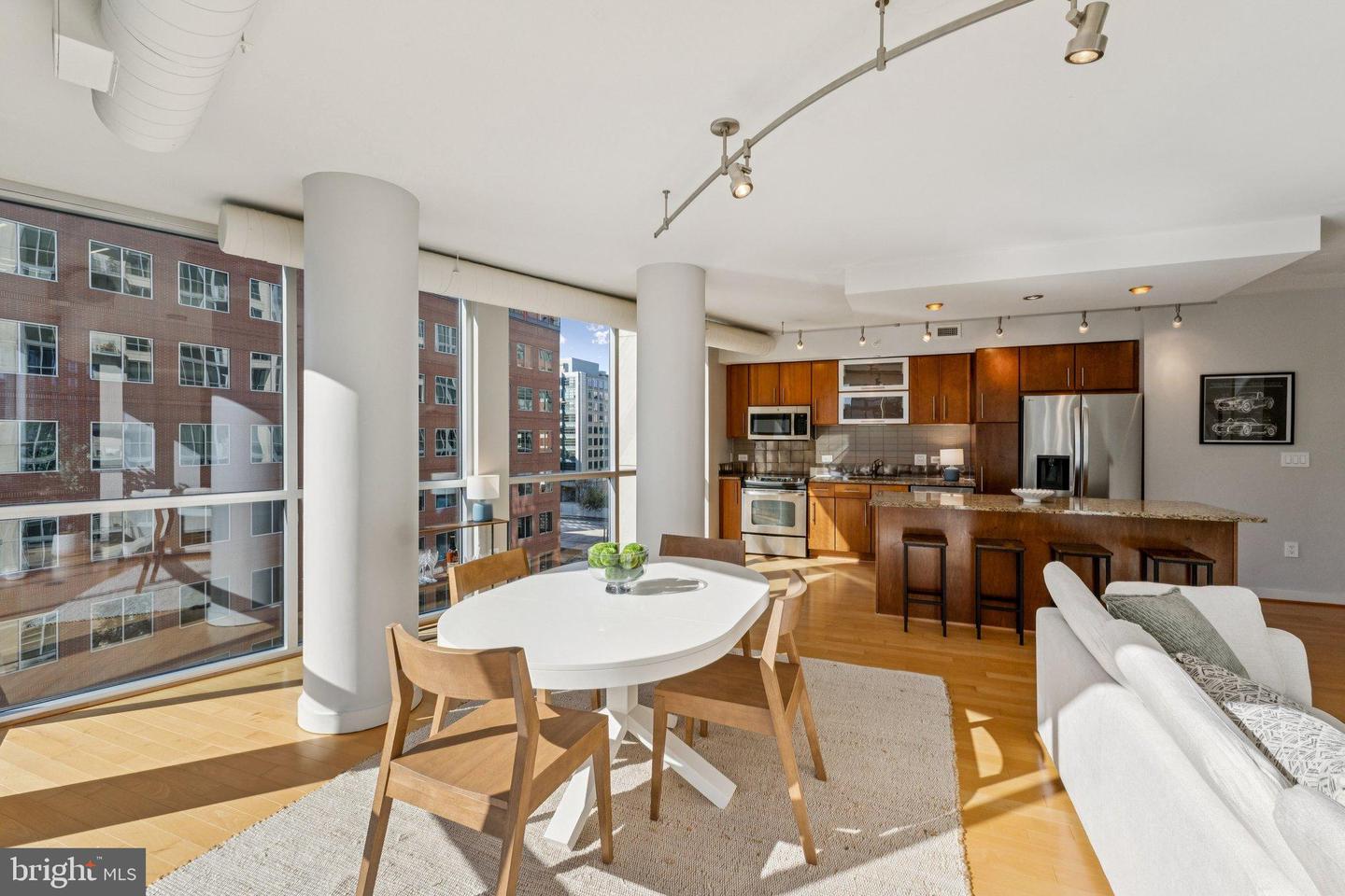 1025 1ST ST SE #713, WASHINGTON, District Of Columbia 20003, 2 Bedrooms Bedrooms, 5 Rooms Rooms,2 BathroomsBathrooms,Residential,For sale,1025 1ST ST SE #713,DCDC2226920 MLS # DCDC2226920