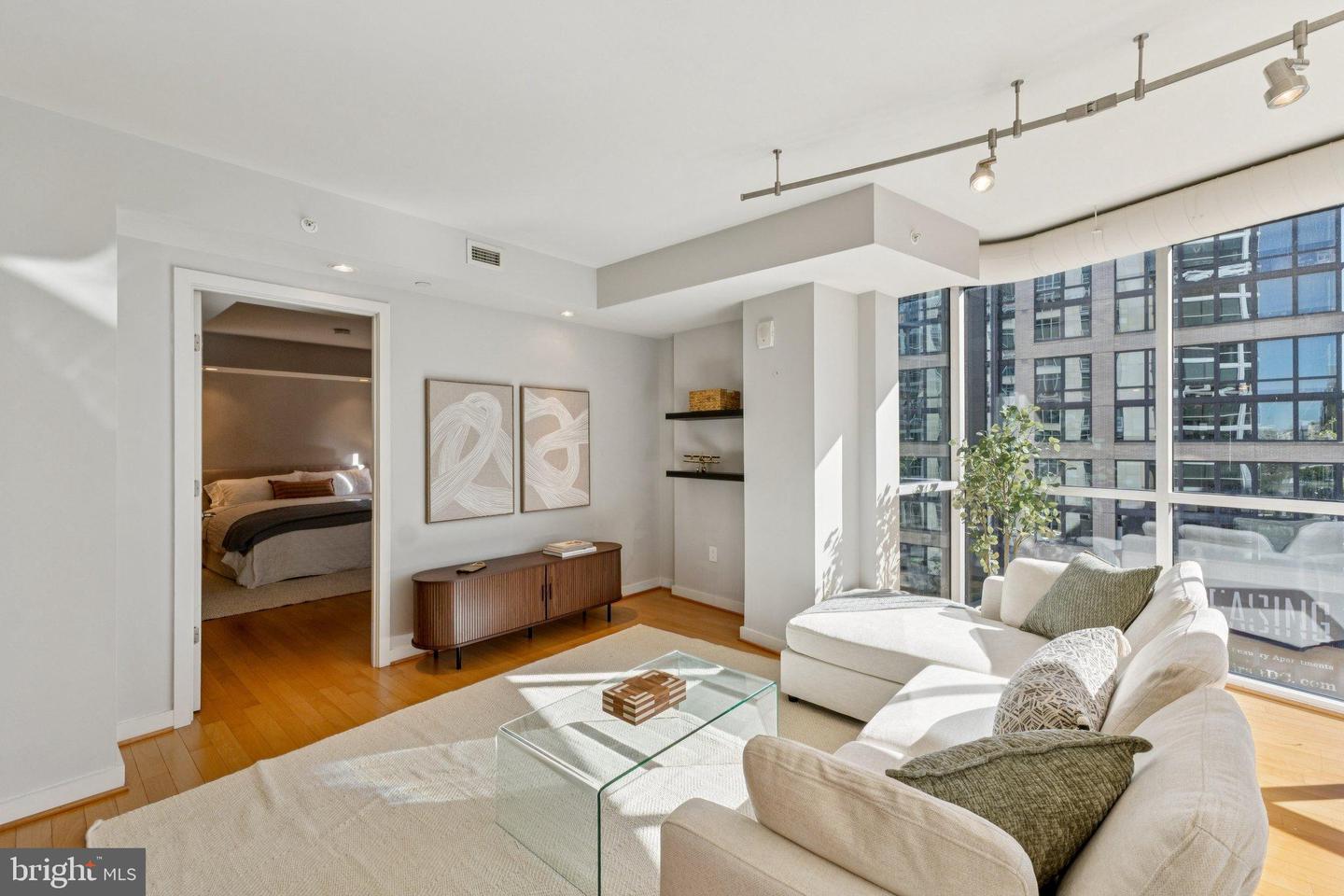 1025 1ST ST SE #713, WASHINGTON, District Of Columbia 20003, 2 Bedrooms Bedrooms, 5 Rooms Rooms,2 BathroomsBathrooms,Residential,For sale,1025 1ST ST SE #713,DCDC2226920 MLS # DCDC2226920