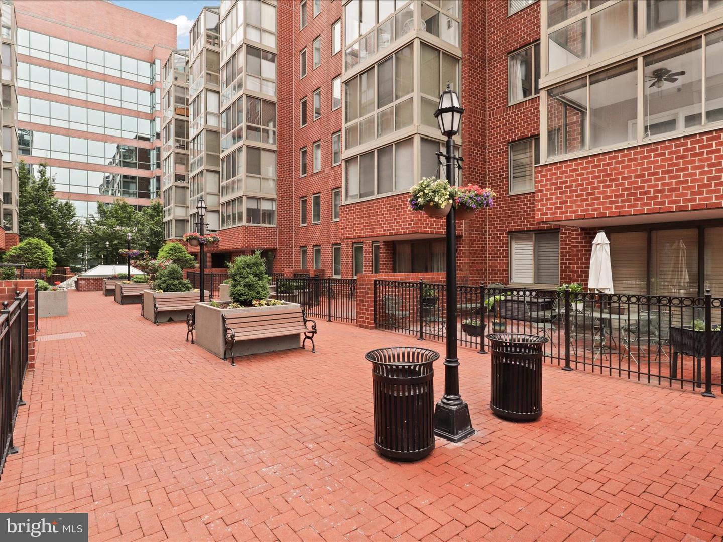 1050 N TAYLOR ST #1-407, ARLINGTON, Virginia 22201, 2 Bedrooms Bedrooms, ,1 BathroomBathrooms,Residential,For sale,1050 N TAYLOR ST #1-407,VAAR2064874 MLS # VAAR2064874