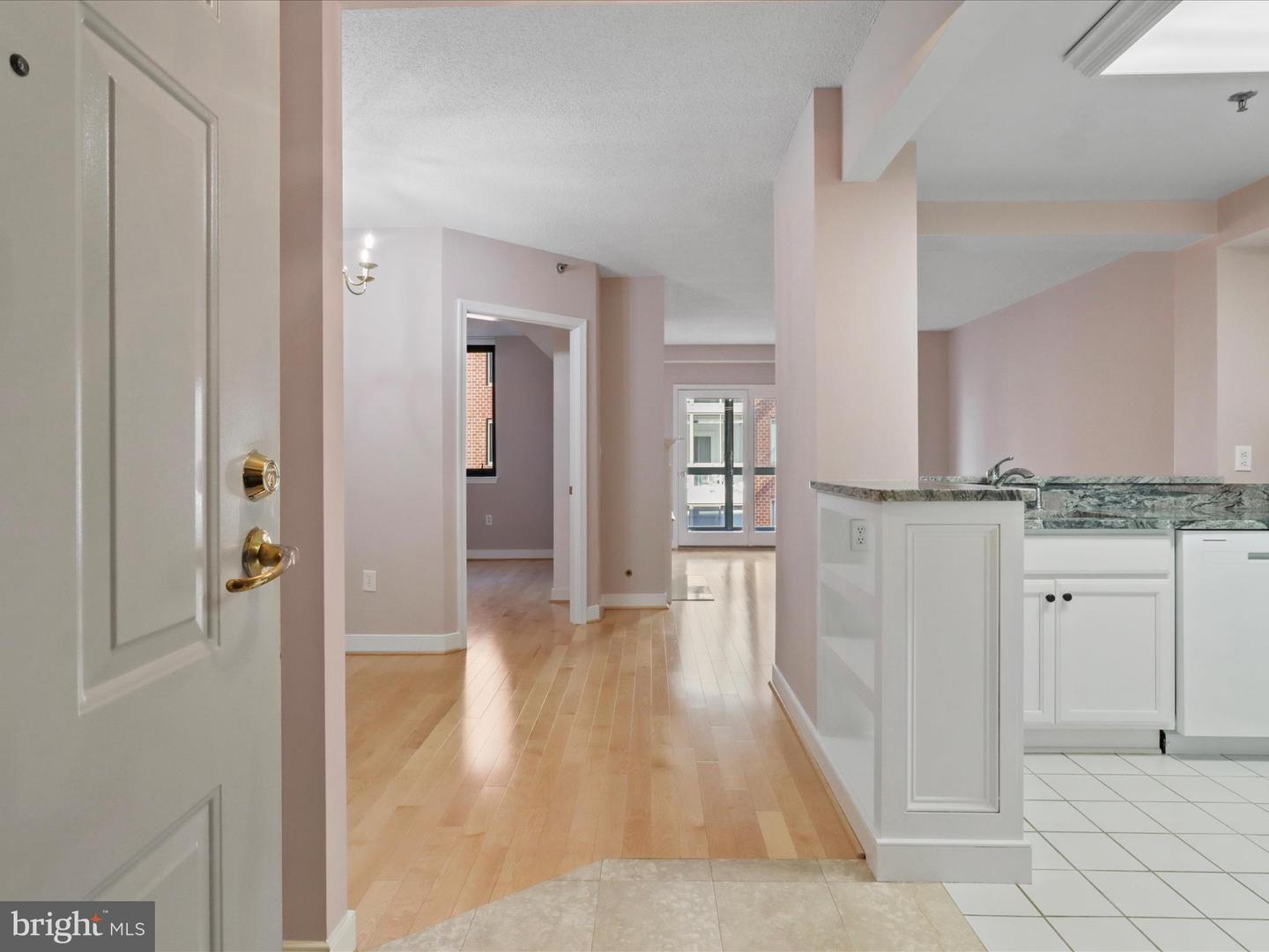 1050 N TAYLOR ST #1-407, ARLINGTON, Virginia 22201, 2 Bedrooms Bedrooms, ,1 BathroomBathrooms,Residential,For sale,1050 N TAYLOR ST #1-407,VAAR2064874 MLS # VAAR2064874