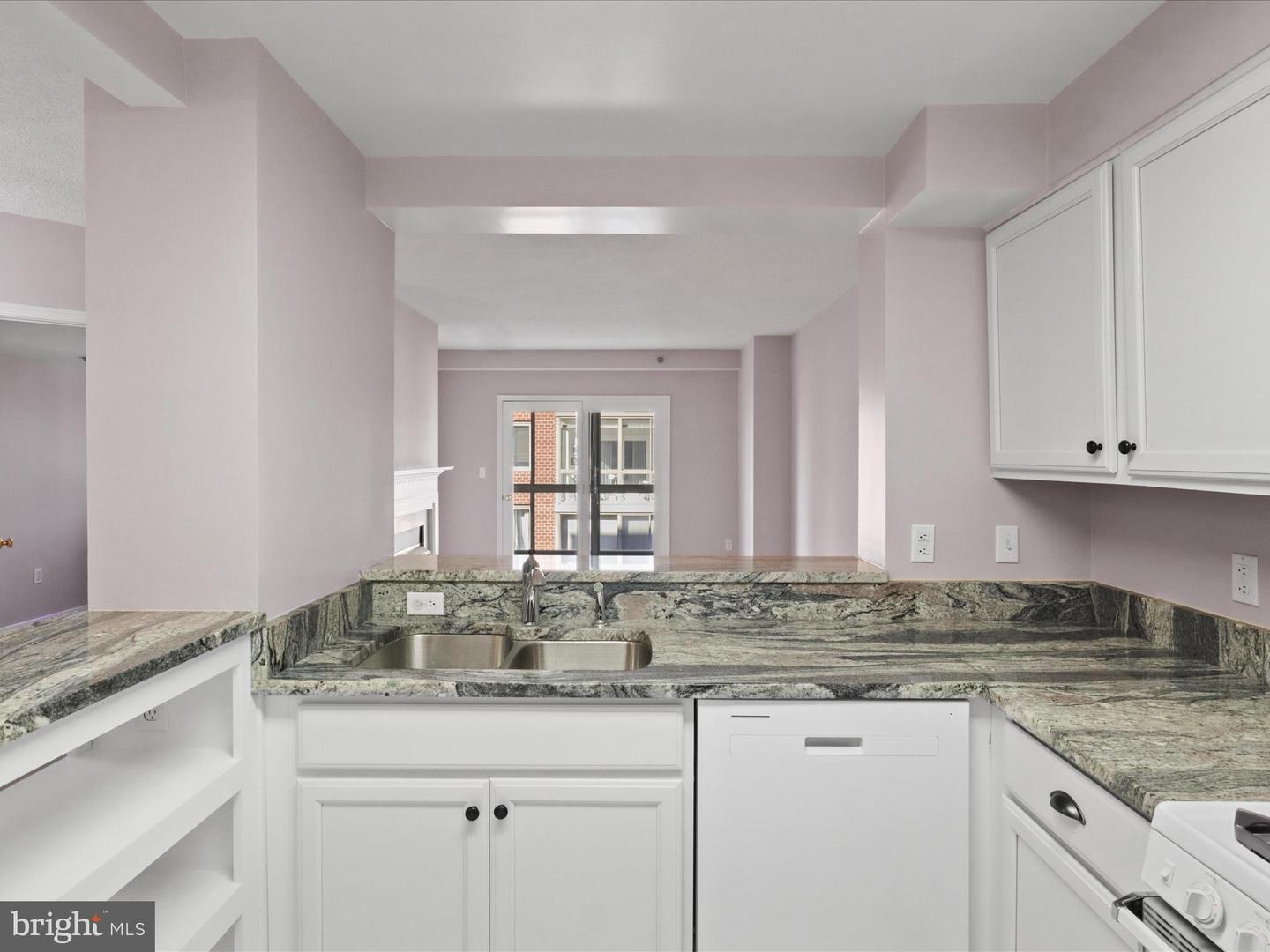 1050 N TAYLOR ST #1-407, ARLINGTON, Virginia 22201, 2 Bedrooms Bedrooms, ,1 BathroomBathrooms,Residential,For sale,1050 N TAYLOR ST #1-407,VAAR2064874 MLS # VAAR2064874
