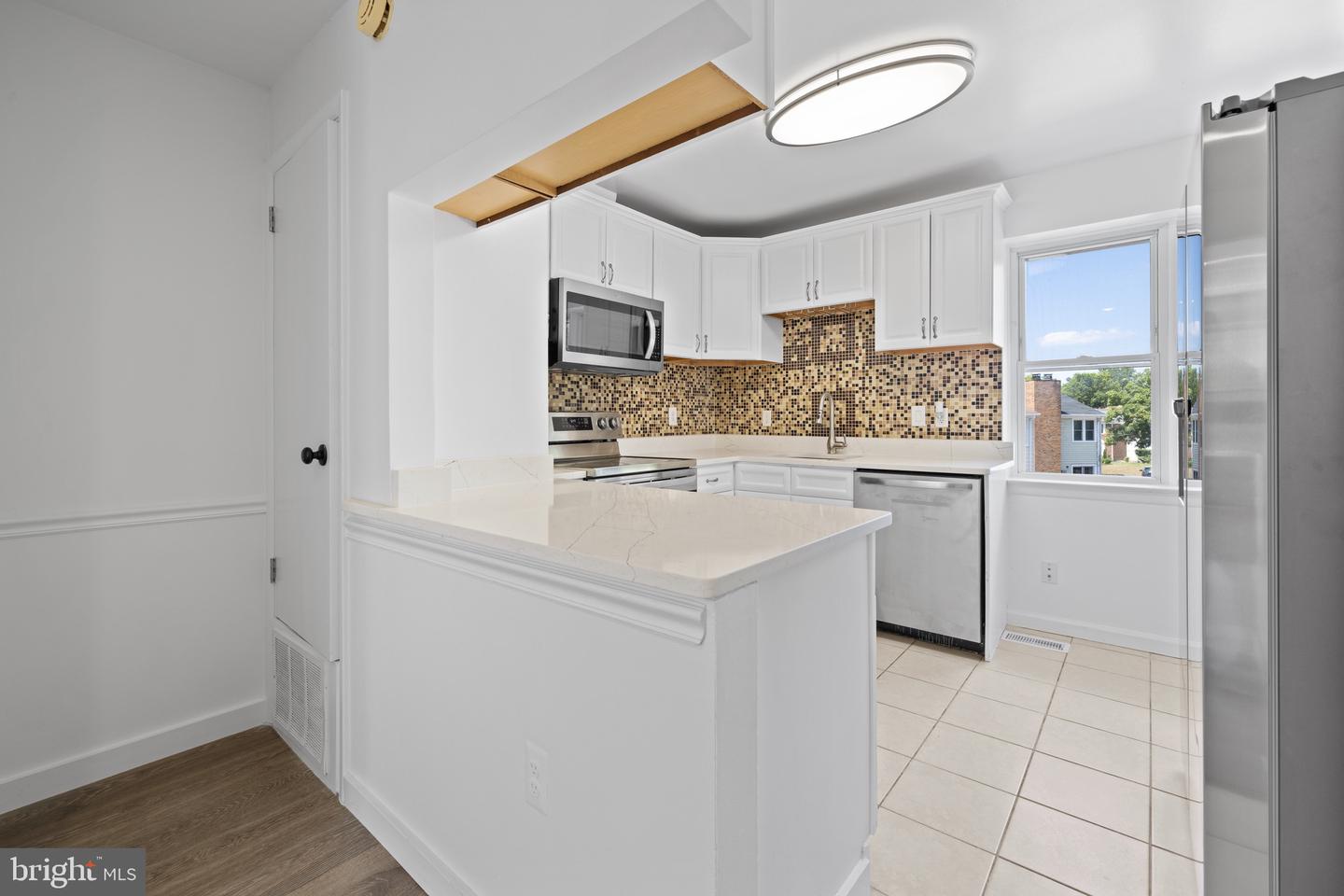 13807 SAUTERNE WAY, CHANTILLY, Virginia 20151, 2 Bedrooms Bedrooms, ,2 BathroomsBathrooms,Residential,For sale,13807 SAUTERNE WAY,VAFX2274198 MLS # VAFX2274198