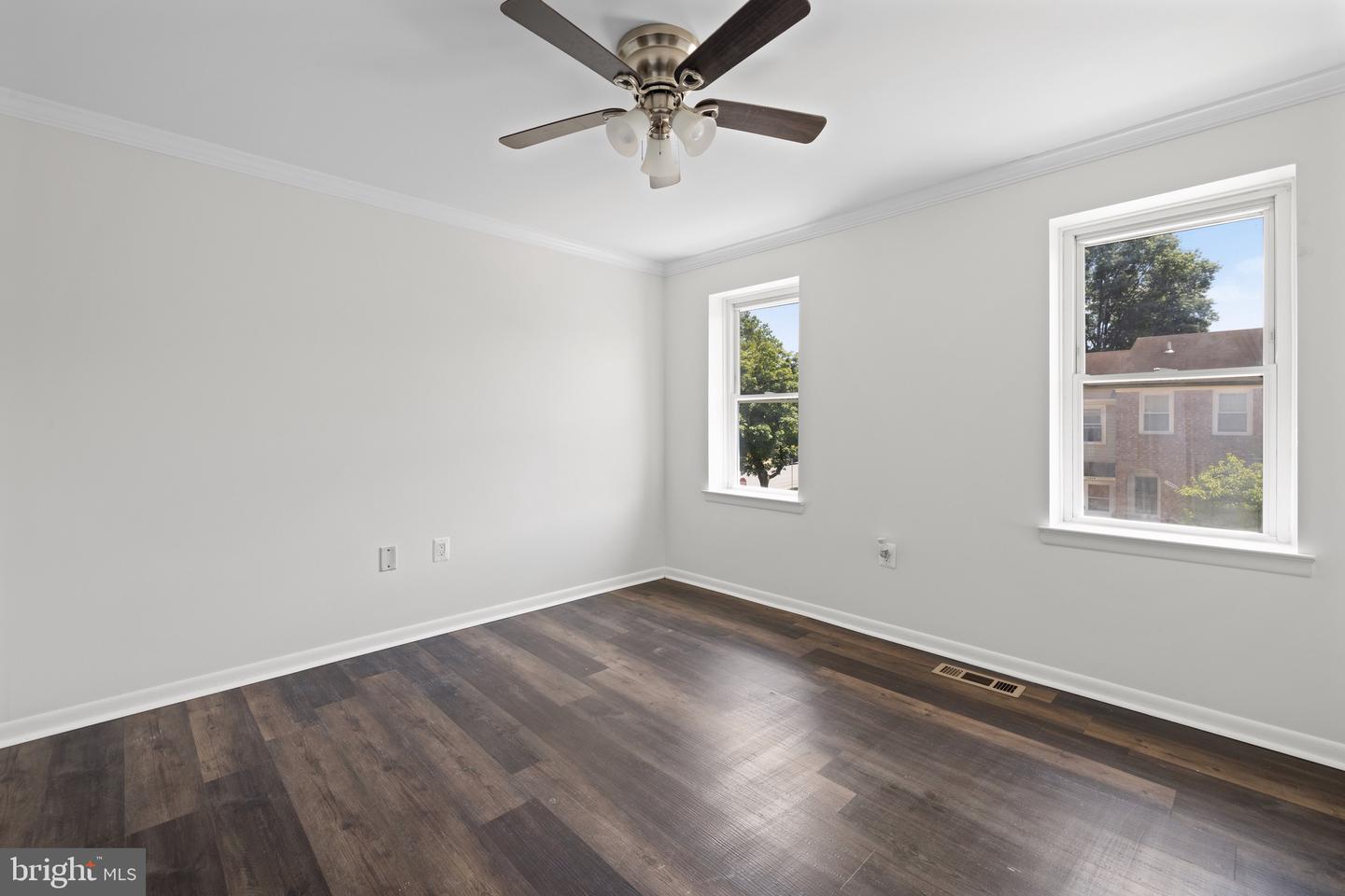 13807 SAUTERNE WAY, CHANTILLY, Virginia 20151, 2 Bedrooms Bedrooms, ,2 BathroomsBathrooms,Residential,For sale,13807 SAUTERNE WAY,VAFX2274198 MLS # VAFX2274198