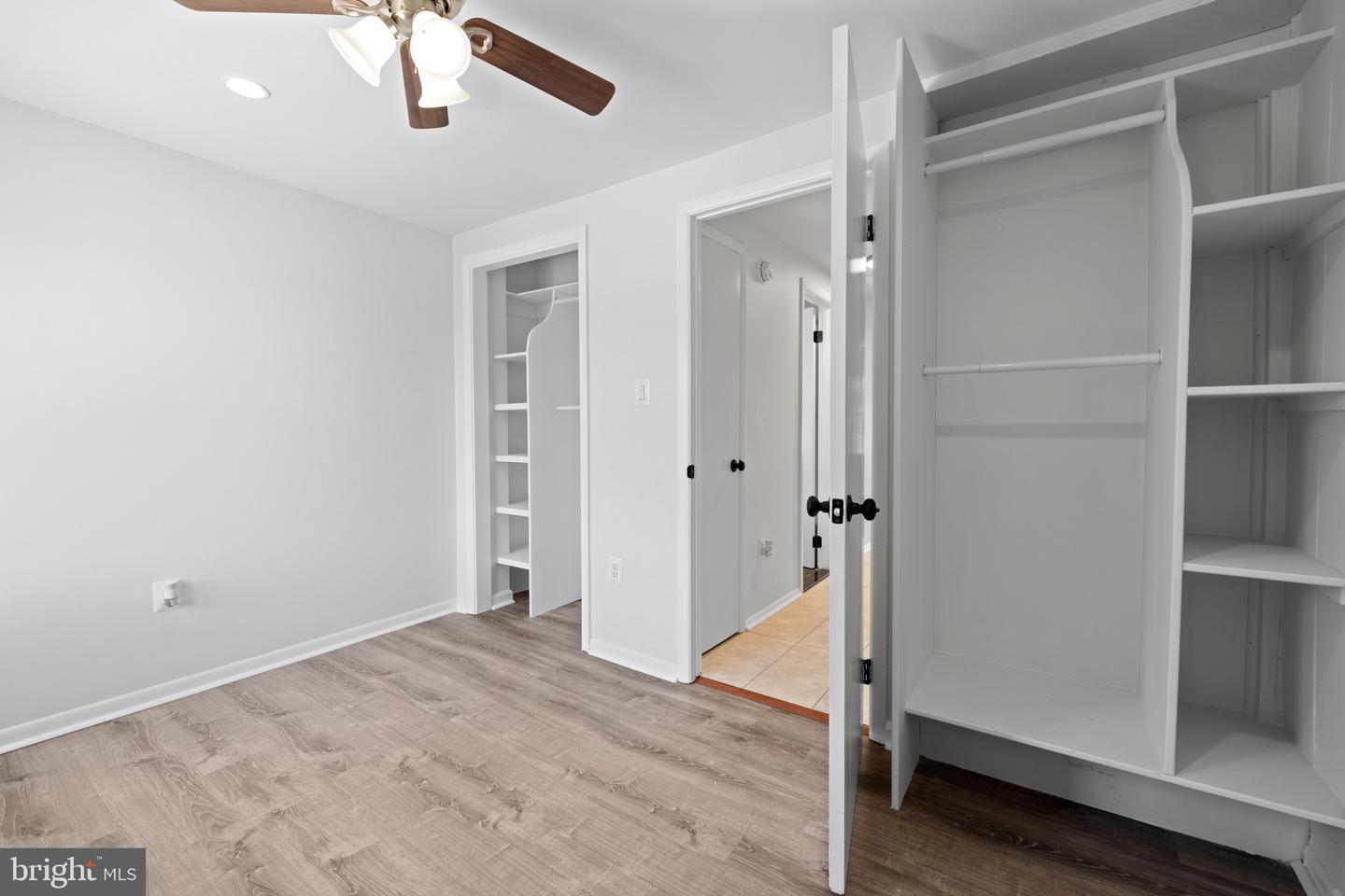13807 SAUTERNE WAY, CHANTILLY, Virginia 20151, 2 Bedrooms Bedrooms, ,2 BathroomsBathrooms,Residential,For sale,13807 SAUTERNE WAY,VAFX2274198 MLS # VAFX2274198