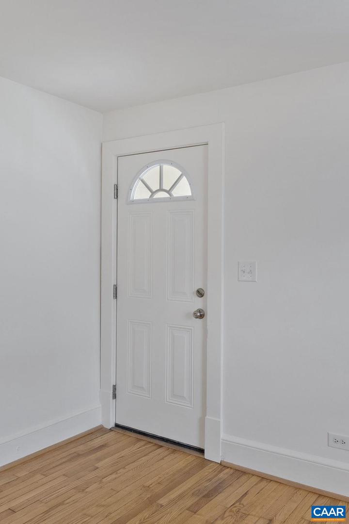 721 BLENHEIM AVE, CHARLOTTESVILLE, Virginia 22902, 2 Bedrooms Bedrooms, ,1 BathroomBathrooms,Residential,For sale,721 BLENHEIM AVE,669946 MLS # 669946