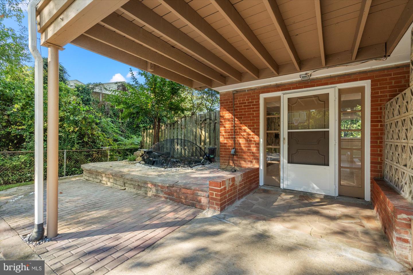 8531 MOUNT VERNON HWY, ALEXANDRIA, Virginia 22309, 5 Bedrooms Bedrooms, ,3 BathroomsBathrooms,Residential,For sale,8531 MOUNT VERNON HWY,VAFX2274124 MLS # VAFX2274124