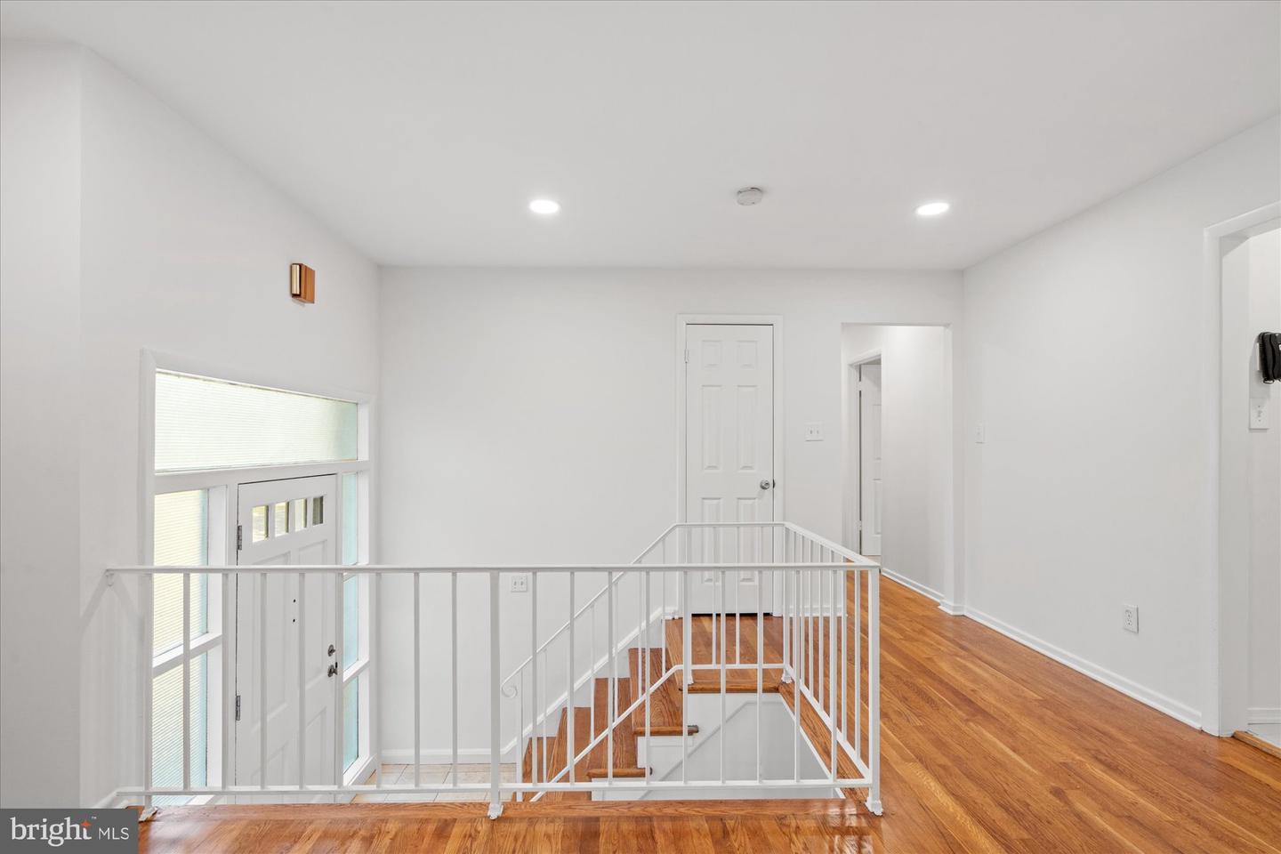 8531 MOUNT VERNON HWY, ALEXANDRIA, Virginia 22309, 5 Bedrooms Bedrooms, ,3 BathroomsBathrooms,Residential,For sale,8531 MOUNT VERNON HWY,VAFX2274124 MLS # VAFX2274124