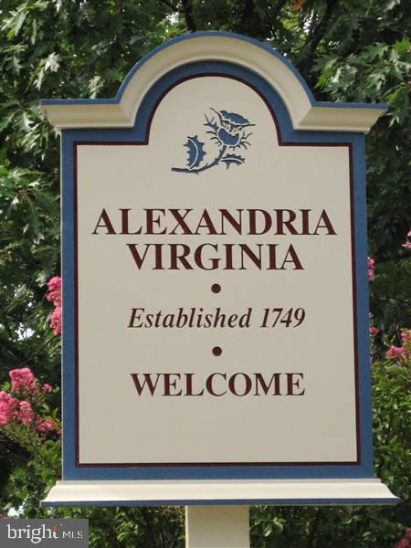 8531 MOUNT VERNON HWY, ALEXANDRIA, Virginia 22309, 5 Bedrooms Bedrooms, ,3 BathroomsBathrooms,Residential,For sale,8531 MOUNT VERNON HWY,VAFX2274124 MLS # VAFX2274124