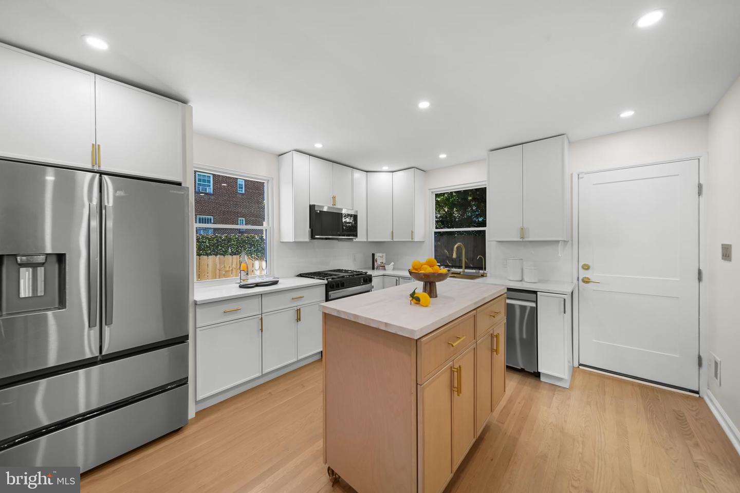 700 CHESAPEAKE ST SE, WASHINGTON, District Of Columbia 20032, 4 Bedrooms Bedrooms, ,2 BathroomsBathrooms,Residential,For sale,700 CHESAPEAKE ST SE,DCDC2226894 MLS # DCDC2226894
