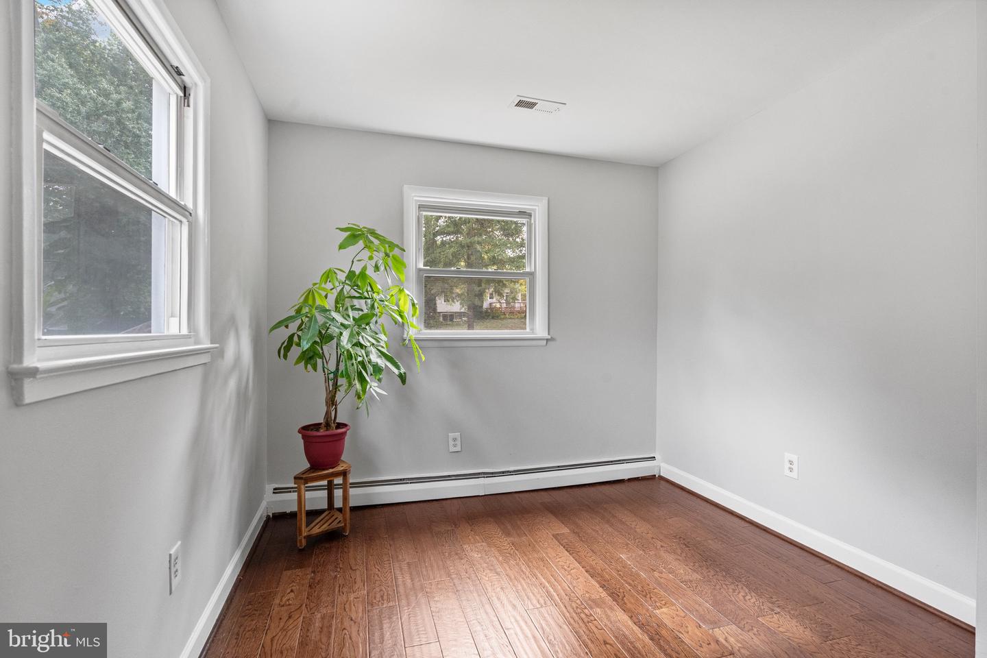 15030 ALABAMA AVE, WOODBRIDGE, Virginia 22191, 4 Bedrooms Bedrooms, ,2 BathroomsBathrooms,Residential,For sale,15030 ALABAMA AVE,VAPW2105922 MLS # VAPW2105922