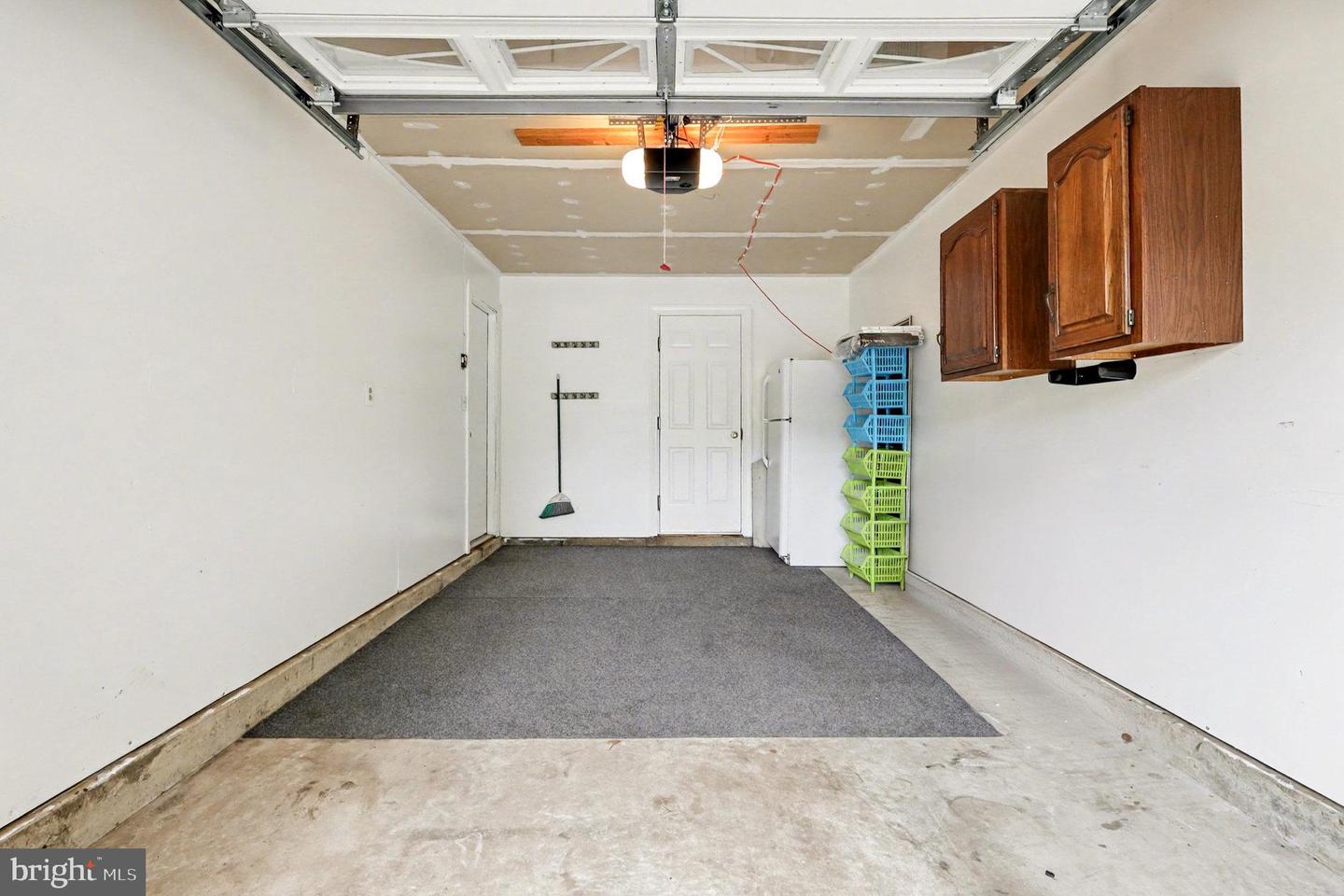 14719 WINTERFIELD CT, CENTREVILLE, Virginia 20120, 3 Bedrooms Bedrooms, ,2 BathroomsBathrooms,Residential,For sale,14719 WINTERFIELD CT,VAFX2274154 MLS # VAFX2274154