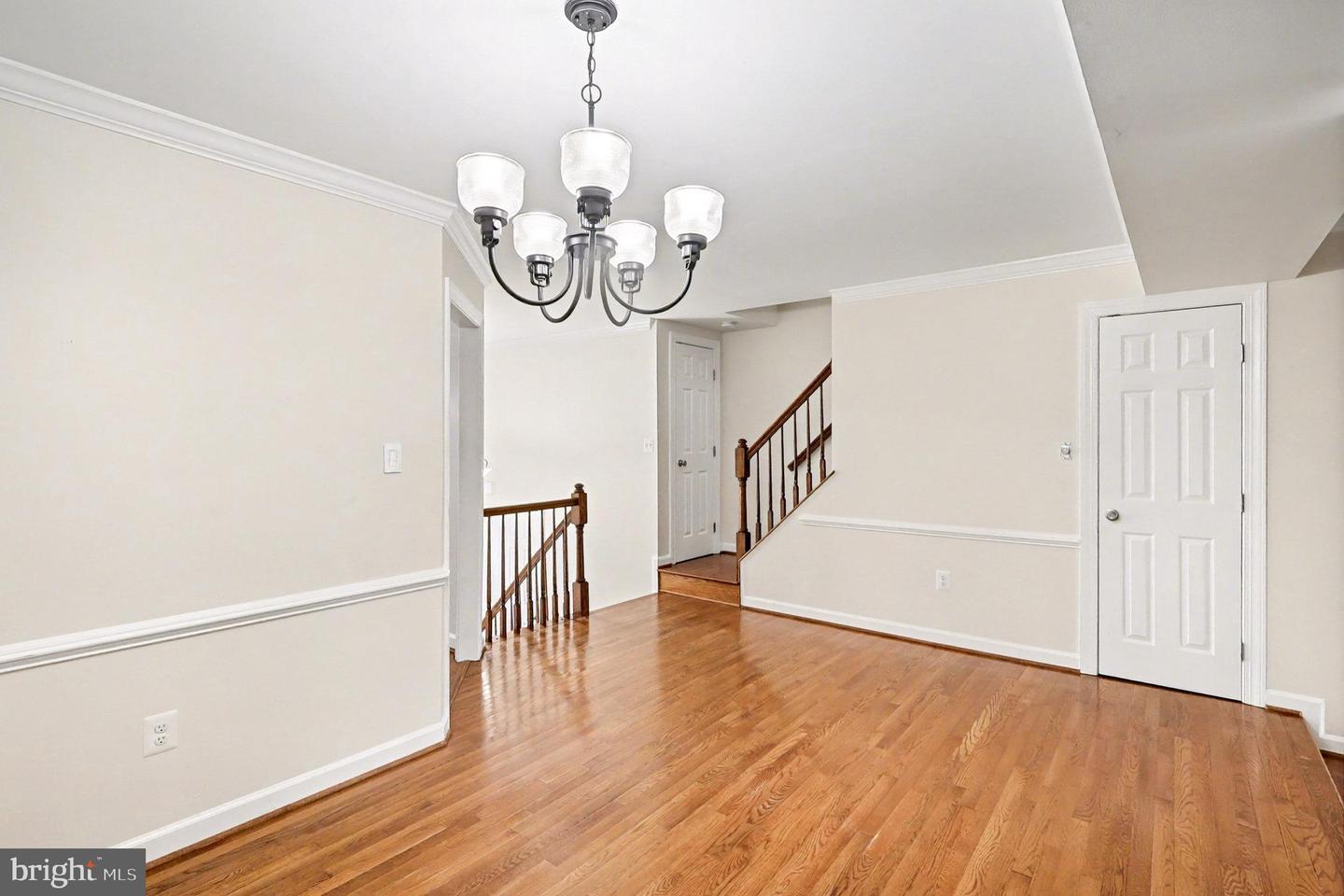 14719 WINTERFIELD CT, CENTREVILLE, Virginia 20120, 3 Bedrooms Bedrooms, ,2 BathroomsBathrooms,Residential,For sale,14719 WINTERFIELD CT,VAFX2274154 MLS # VAFX2274154
