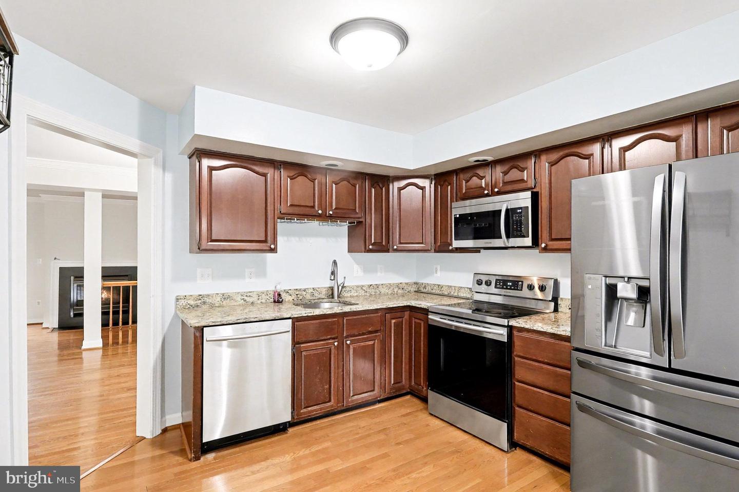 14719 WINTERFIELD CT, CENTREVILLE, Virginia 20120, 3 Bedrooms Bedrooms, ,2 BathroomsBathrooms,Residential,For sale,14719 WINTERFIELD CT,VAFX2274154 MLS # VAFX2274154