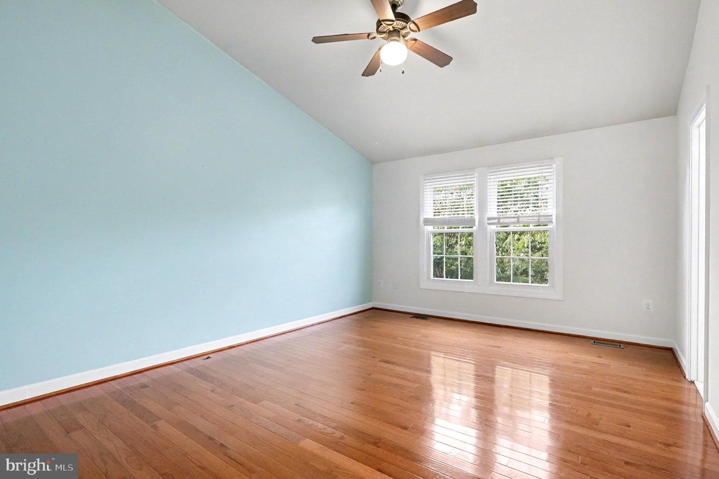 14719 WINTERFIELD CT, CENTREVILLE, Virginia 20120, 3 Bedrooms Bedrooms, ,2 BathroomsBathrooms,Residential,For sale,14719 WINTERFIELD CT,VAFX2274154 MLS # VAFX2274154